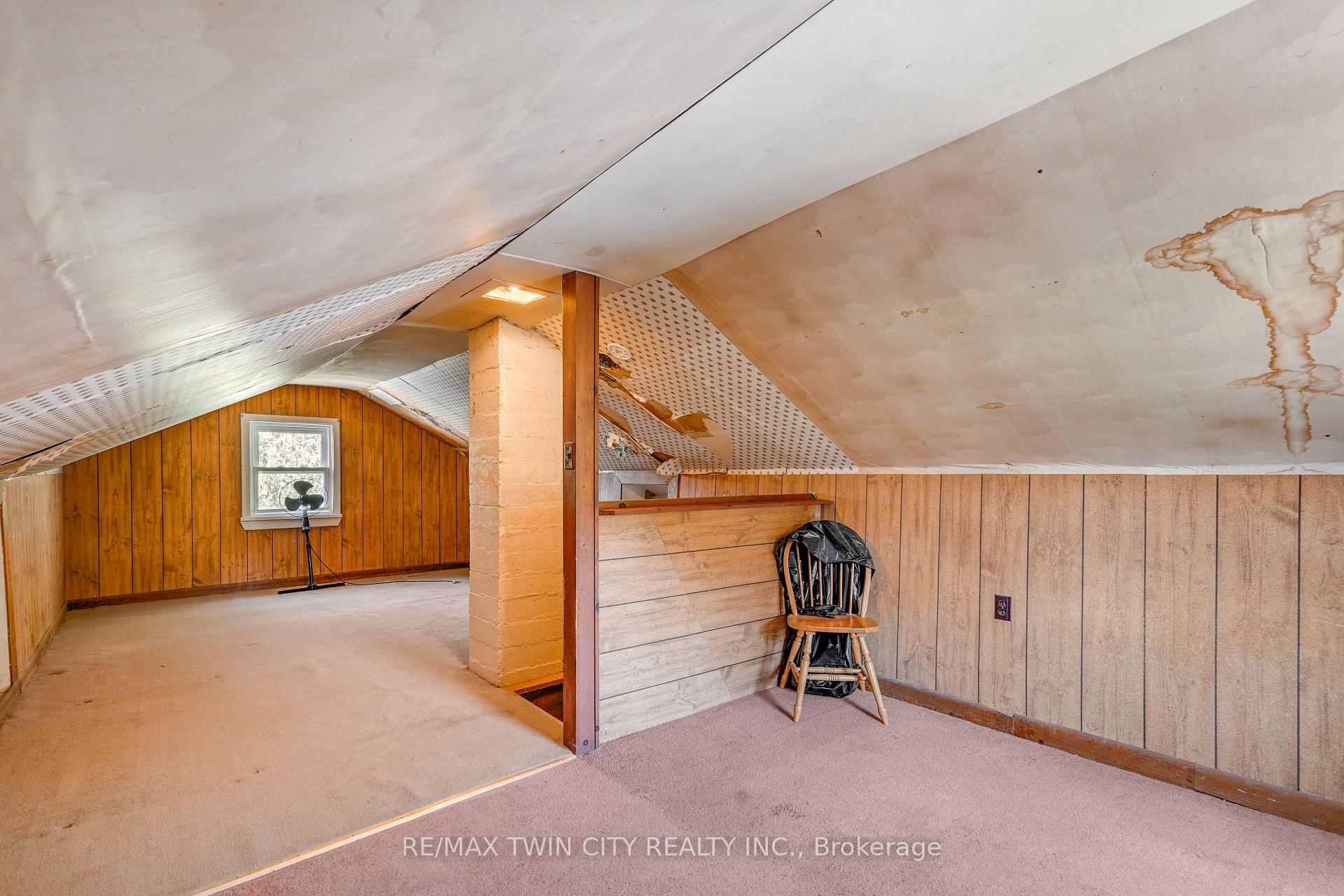 Photo 20 of 45 Wellington Street, Brant, Paris — HOMEH