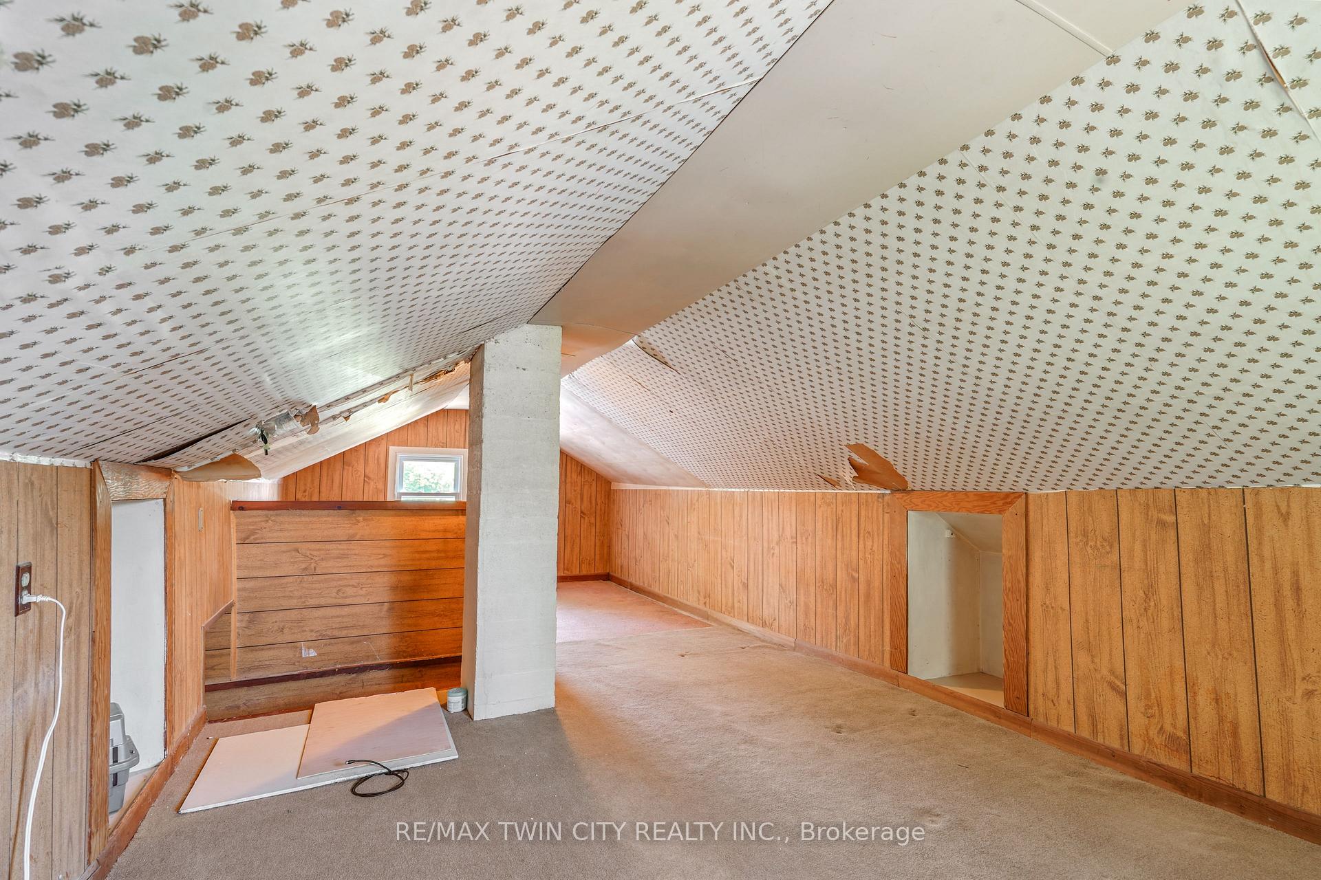 Photo 22 of 45 Wellington Street, Brant, Paris — HOMEH
