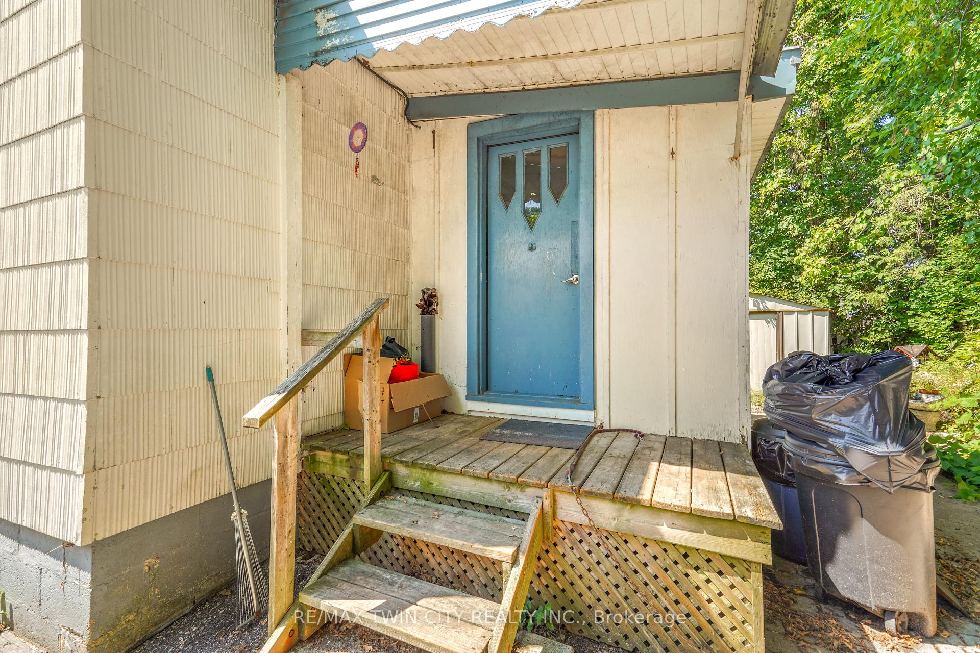 Photo 31 of 45 Wellington Street, Brant, Paris — HOMEH
