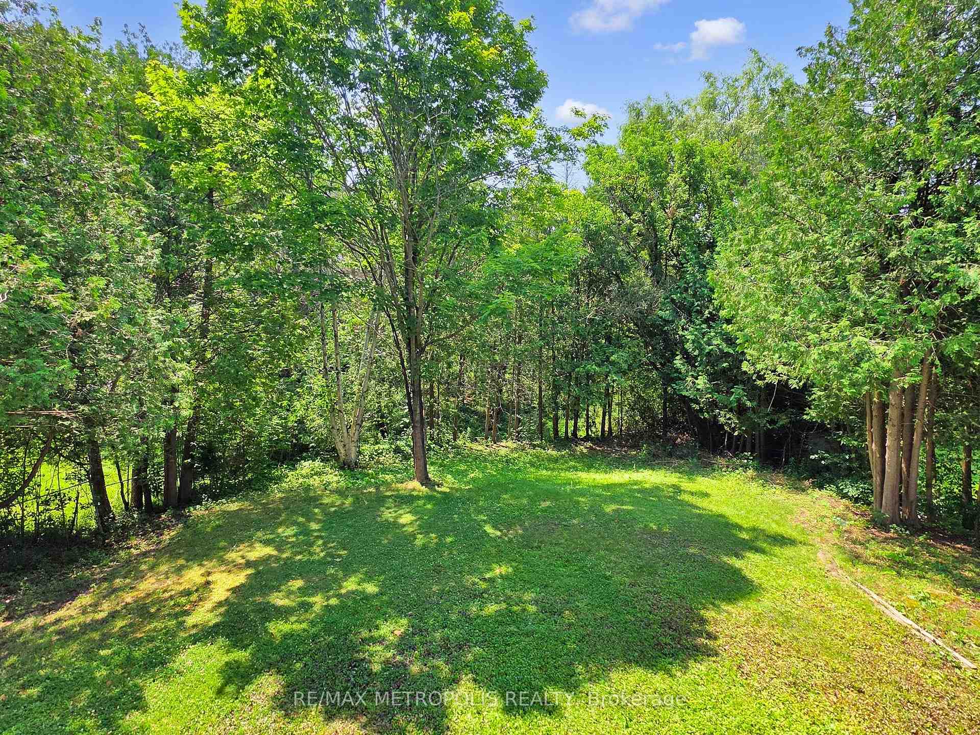 Photo 46 of 1000 Elgin Street, Newmarket, Huron Heights-Leslie Valley — HOMEH