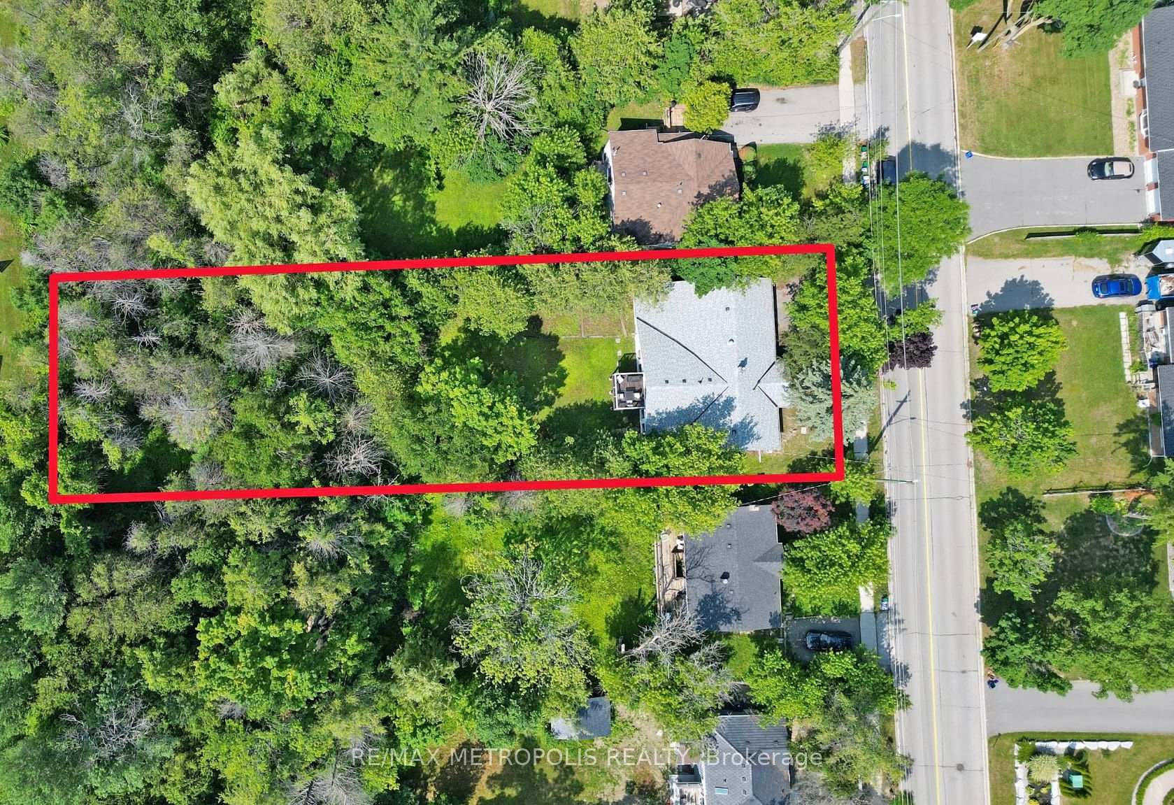 Photo 50 of 1000 Elgin Street, Newmarket, Huron Heights-Leslie Valley — HOMEH