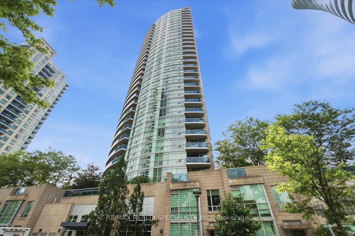 Front of Unit 1503, 70 Absolute Avenue