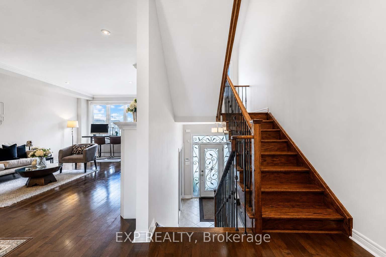 Photo 12 of Unit 9, 8900 Bathurst Street, Vaughan, Patterson — HOMEH