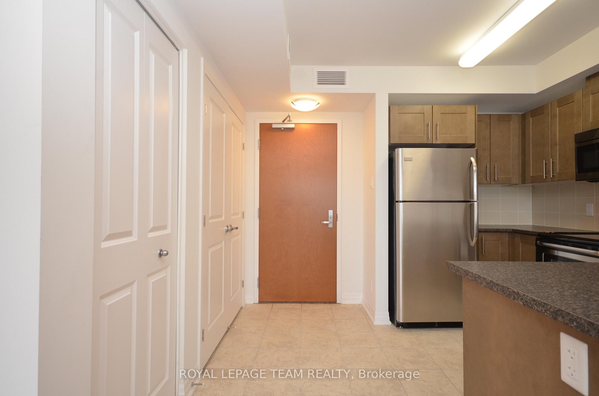 Photo 4 of Unit 404, 242 Rideau Street, Ottawa, Sandy Hill — HOMEH