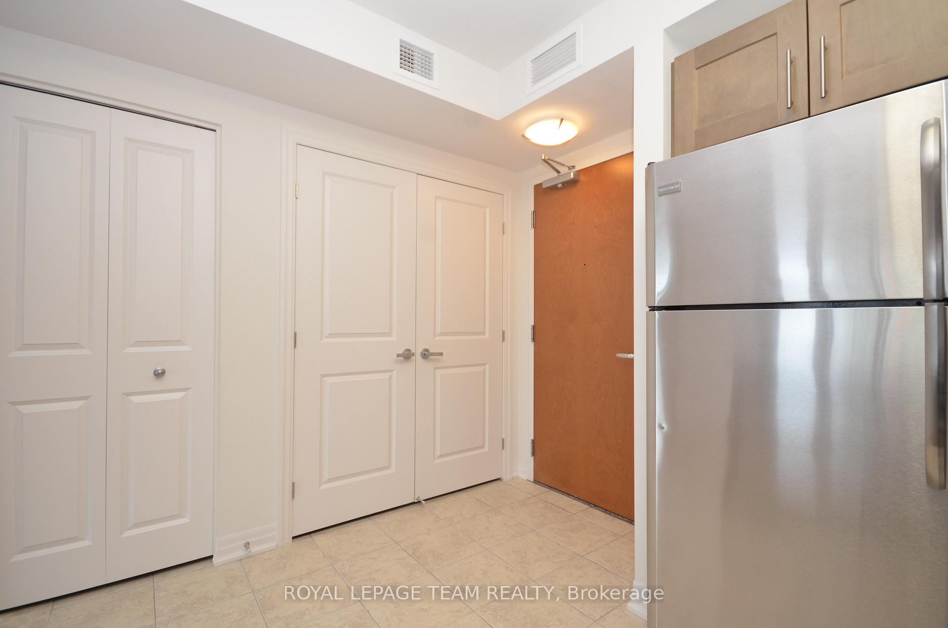 Photo 6 of Unit 404, 242 Rideau Street, Ottawa, Sandy Hill — HOMEH