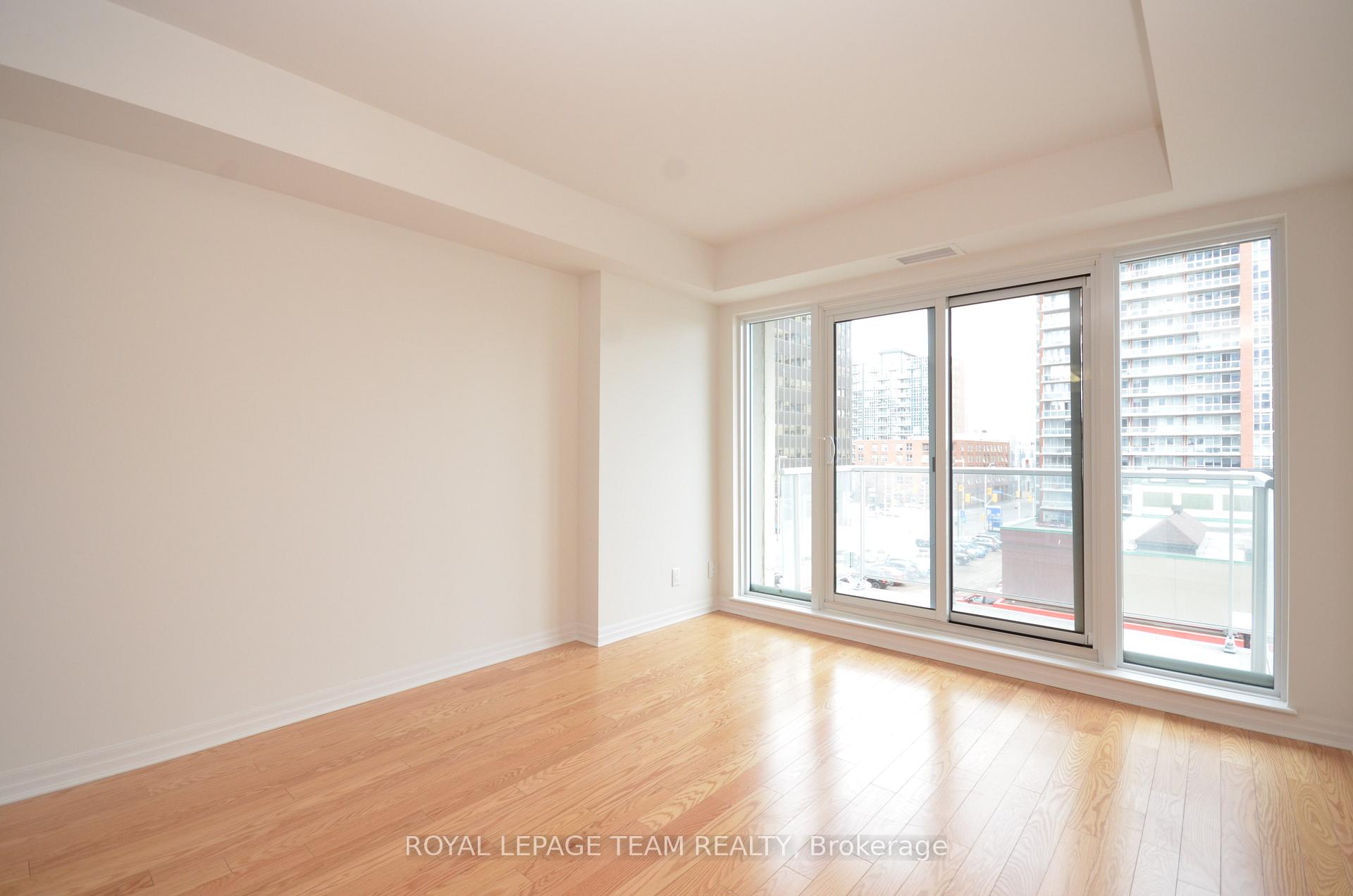 Photo 8 of Unit 404, 242 Rideau Street, Ottawa, Sandy Hill — HOMEH
