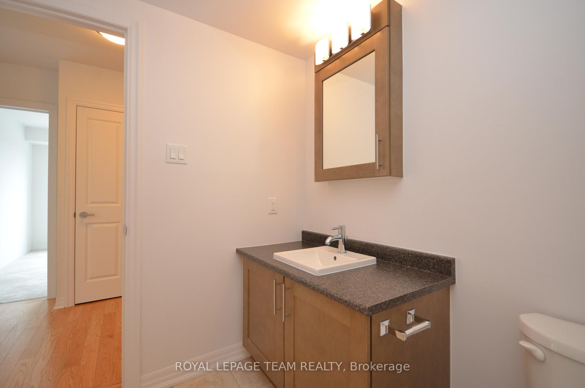 Photo 31 of Unit 404, 242 Rideau Street, Ottawa, Sandy Hill — HOMEH