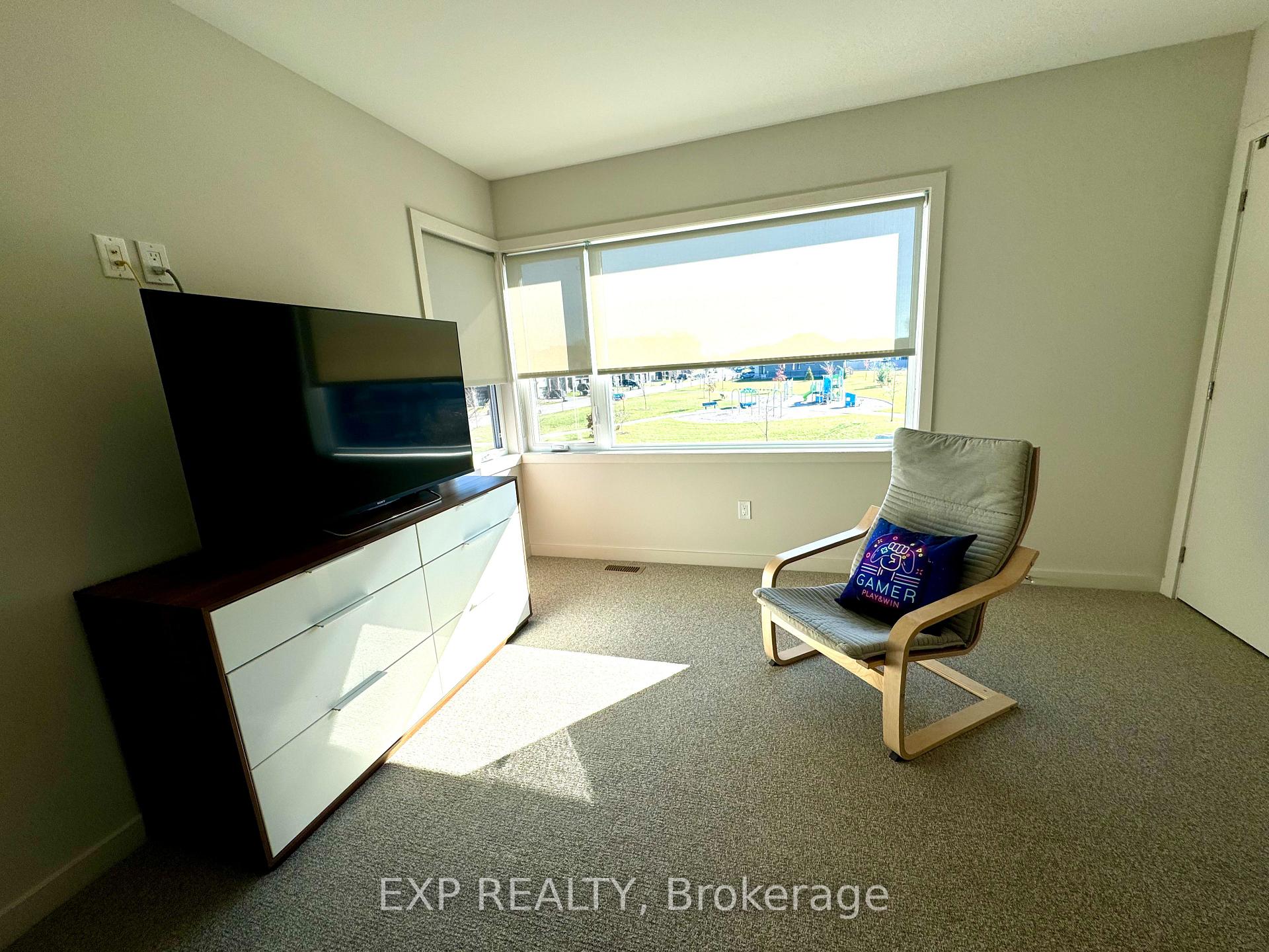 Photo 23 of 622 Summerhill Street, Ottawa, Riverside South/Gloucester Glen — HOMEH