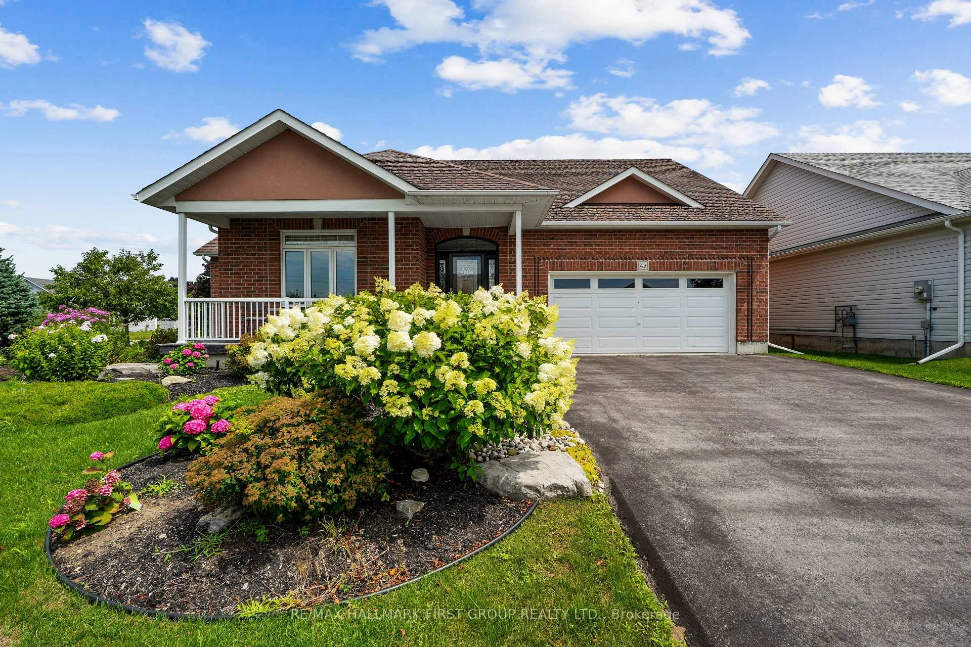 Photo 2 of 49 Ward Drive, Brighton — HOMEH