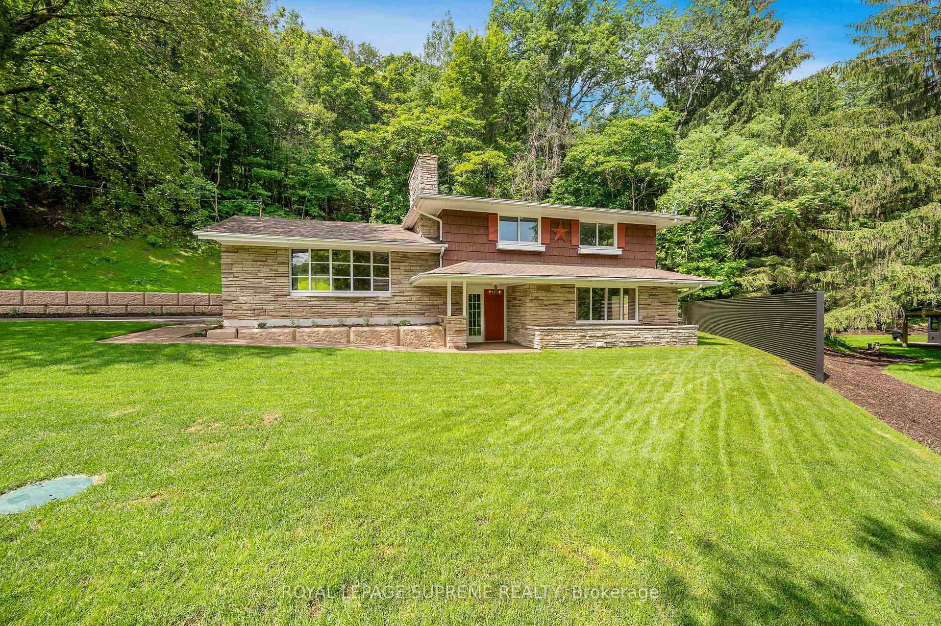 Photo 6 of 2035 Hollow Road, Thorold, Cataract Road — HOMEH