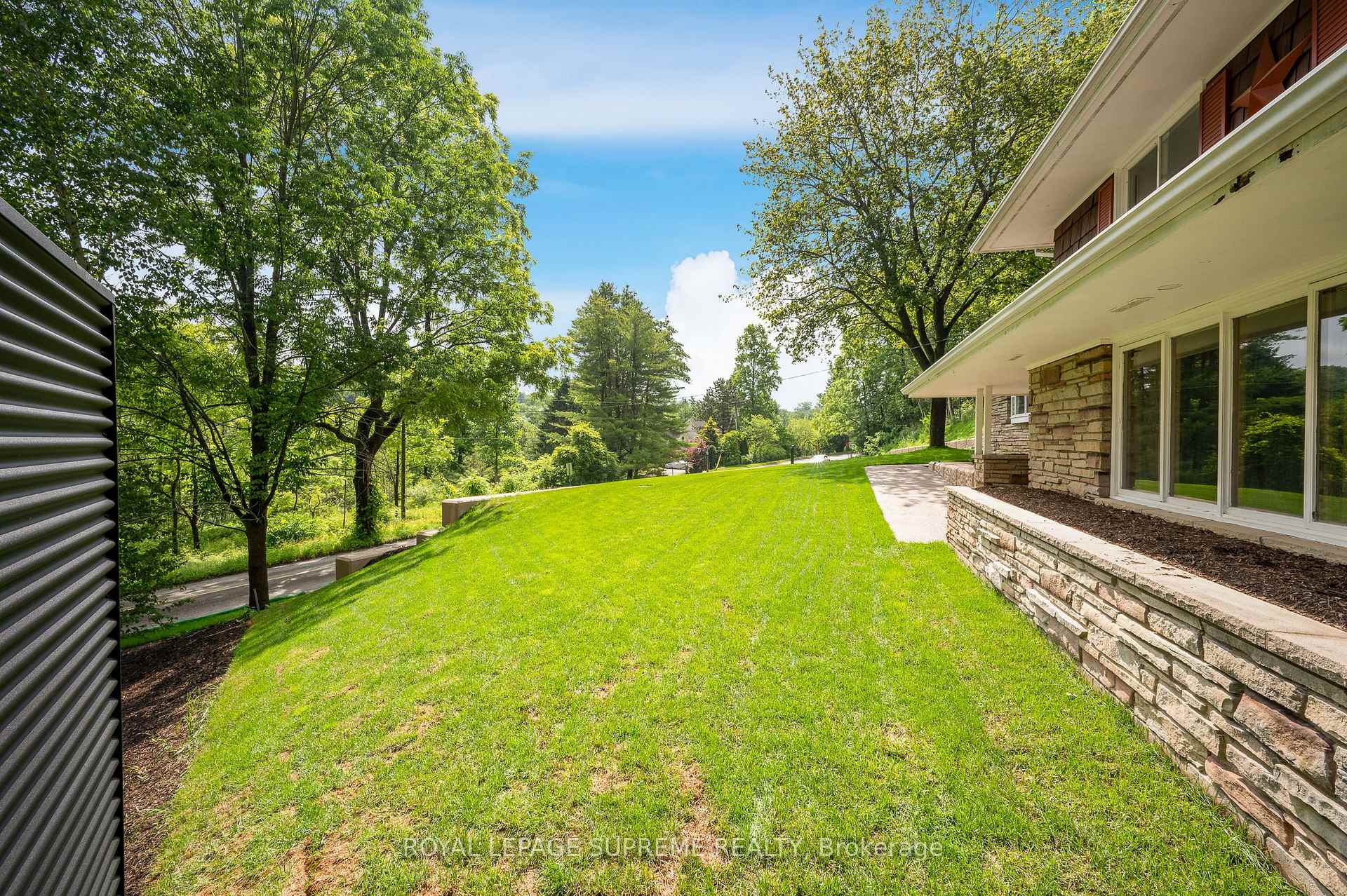 Photo 8 of 2035 Hollow Road, Thorold, Cataract Road — HOMEH