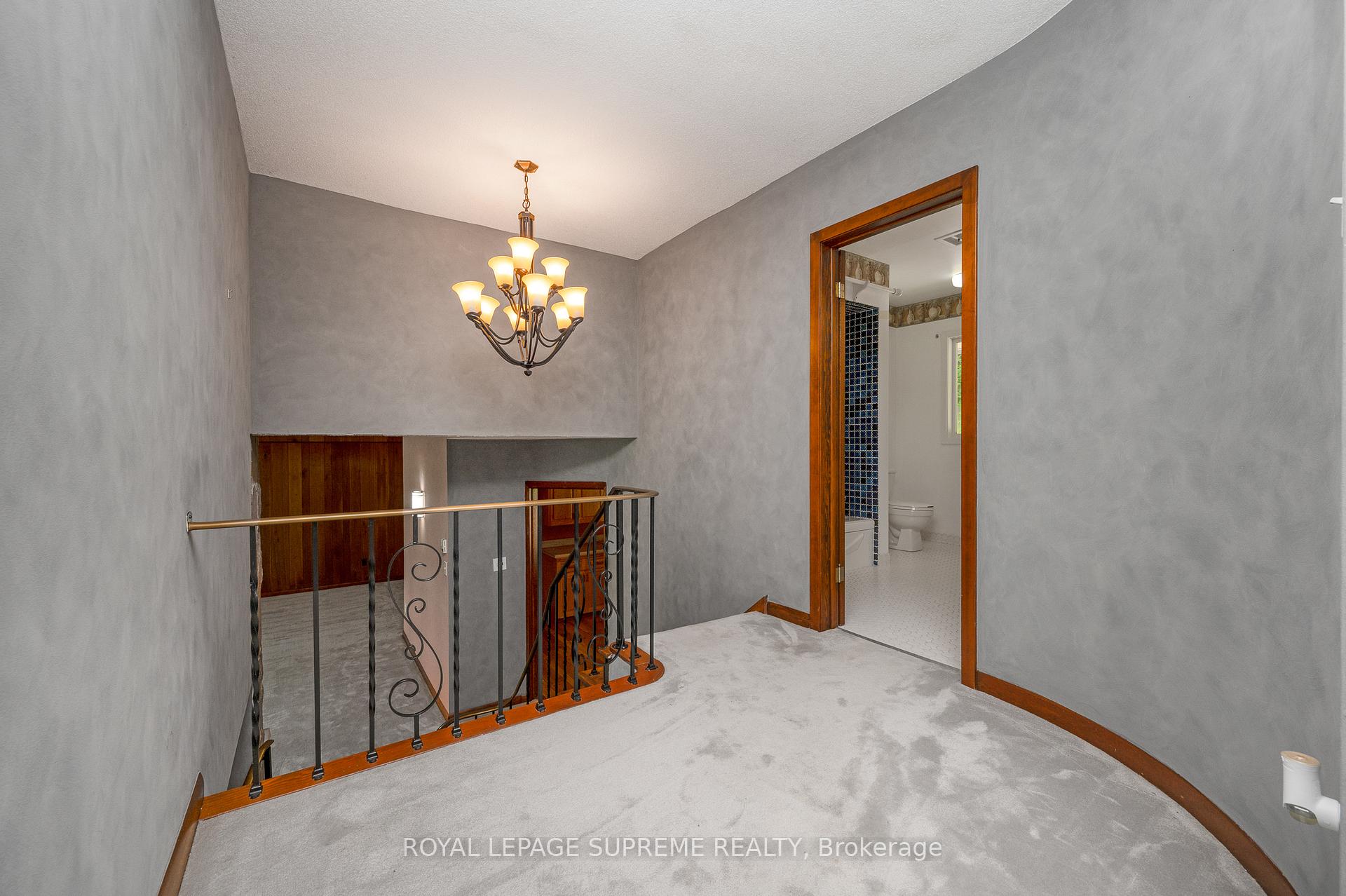 Photo 23 of 2035 Hollow Road, Thorold, Cataract Road — HOMEH