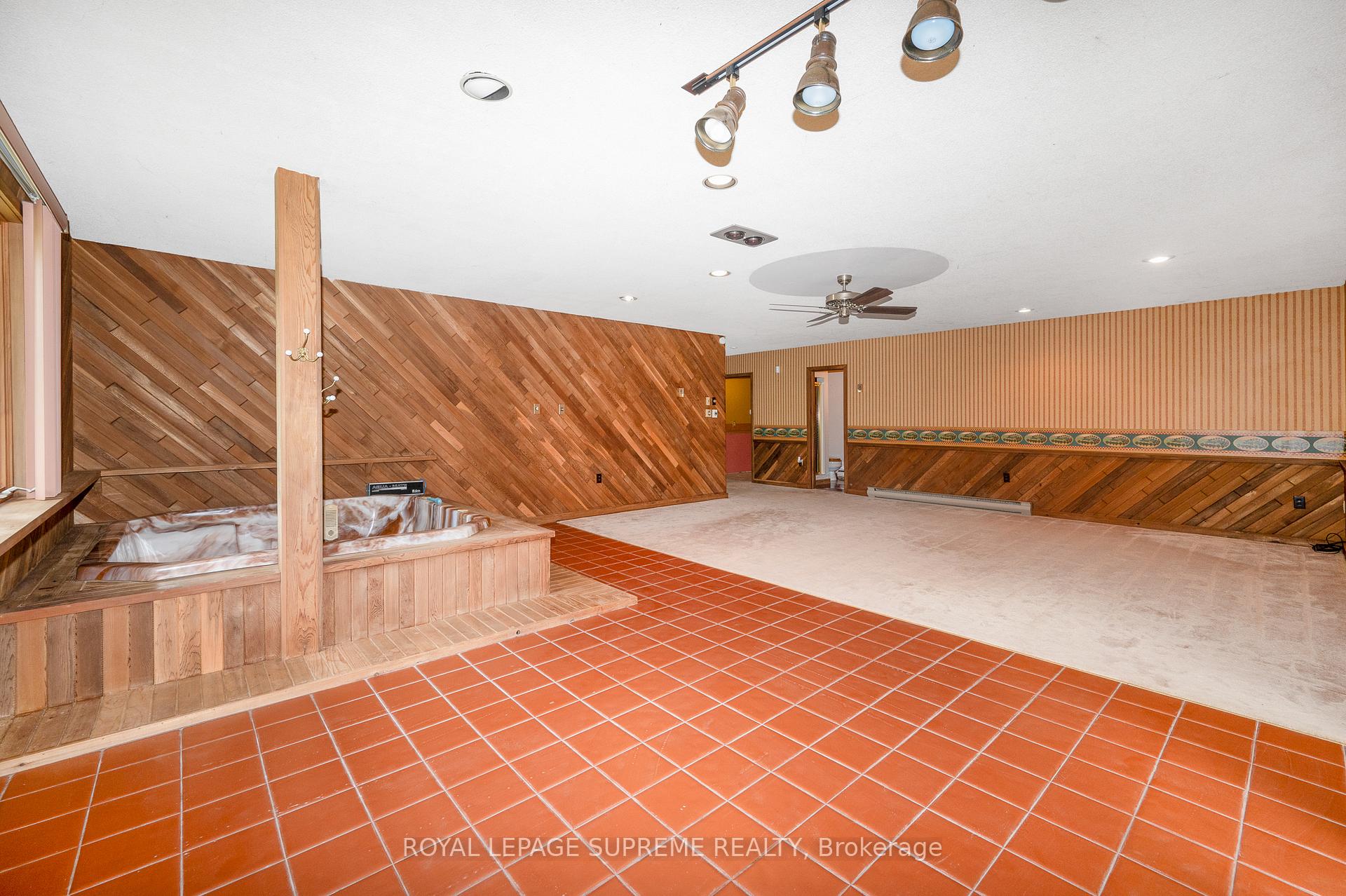 Photo 38 of 2035 Hollow Road, Thorold, Cataract Road — HOMEH