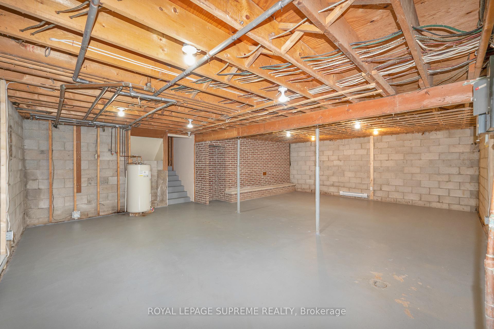 Photo 40 of 2035 Hollow Road, Thorold, Cataract Road — HOMEH