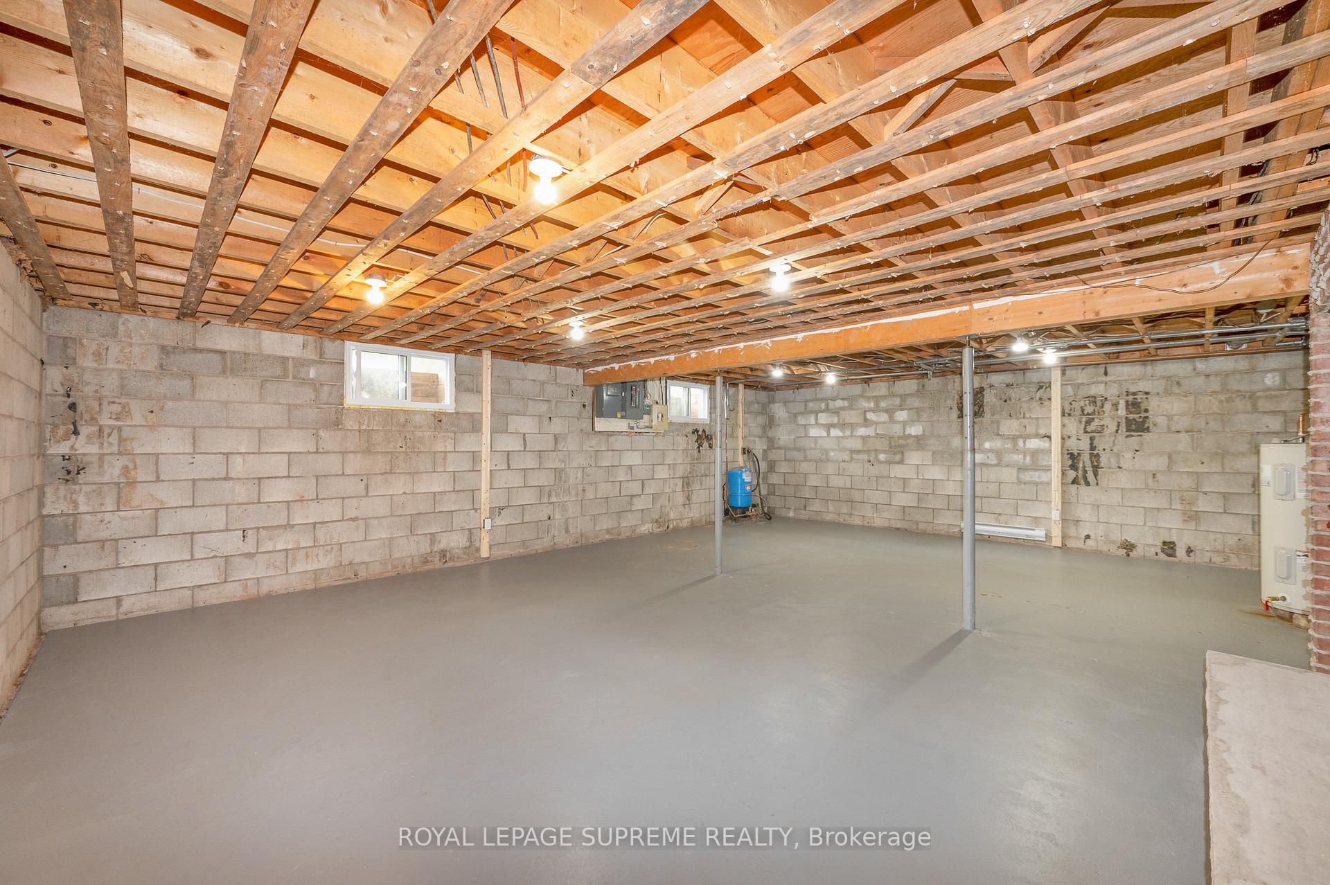 Photo 41 of 2035 Hollow Road, Thorold, Cataract Road — HOMEH