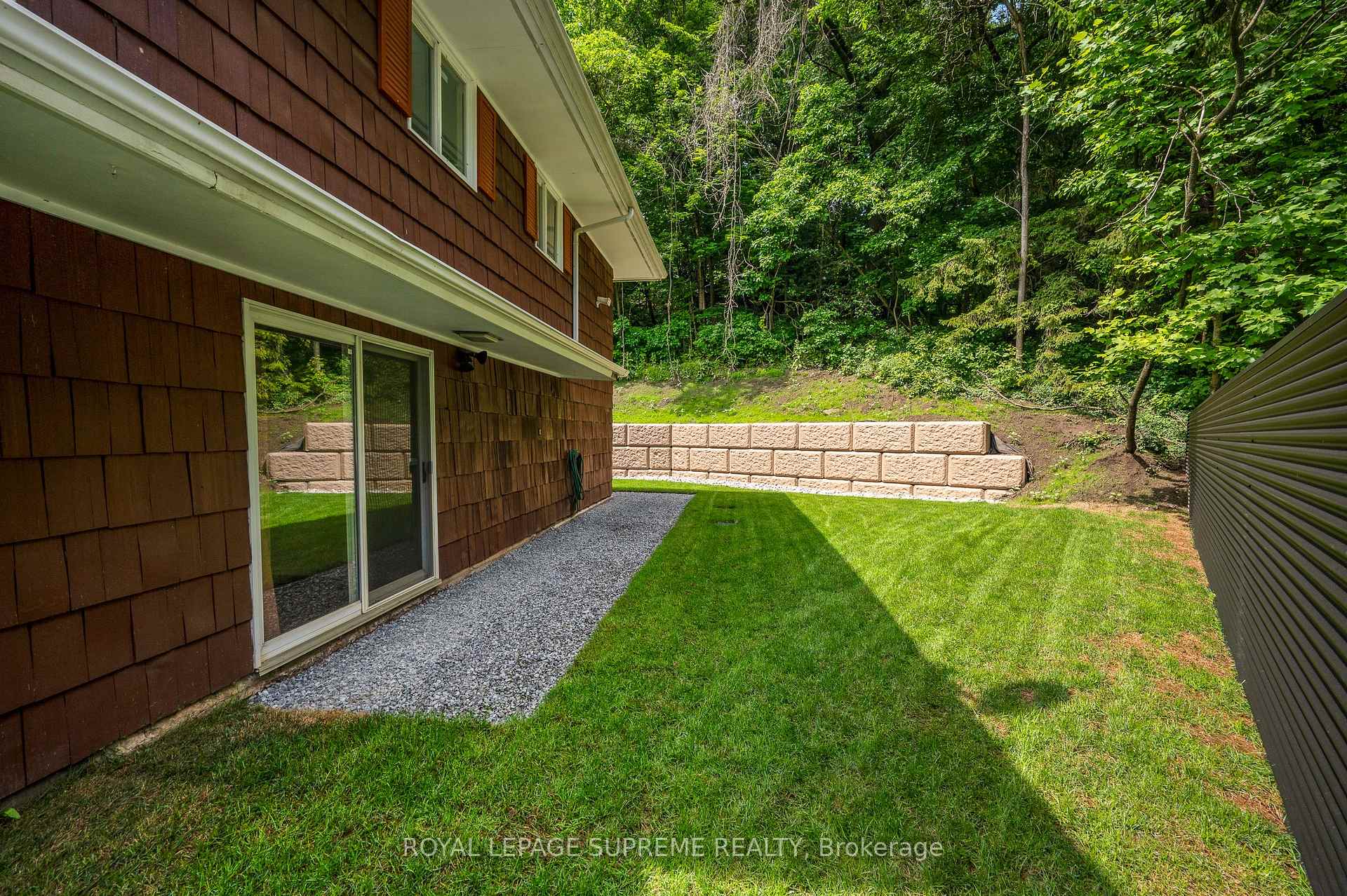 Photo 48 of 2035 Hollow Road, Thorold, Cataract Road — HOMEH