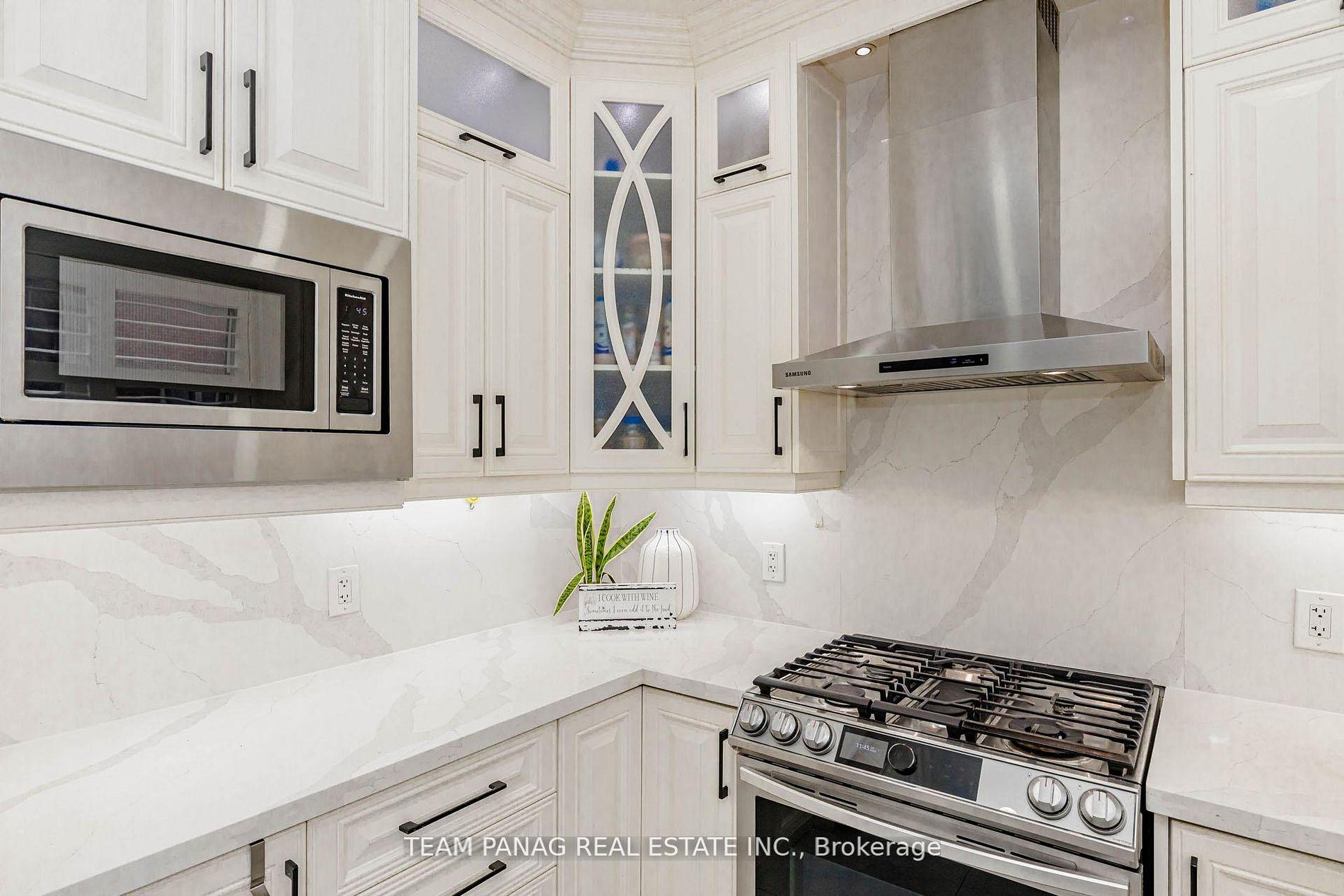 Photo 20 of 50 Blazing Star Drive, Brampton, Sandringham-Wellington — HOMEH