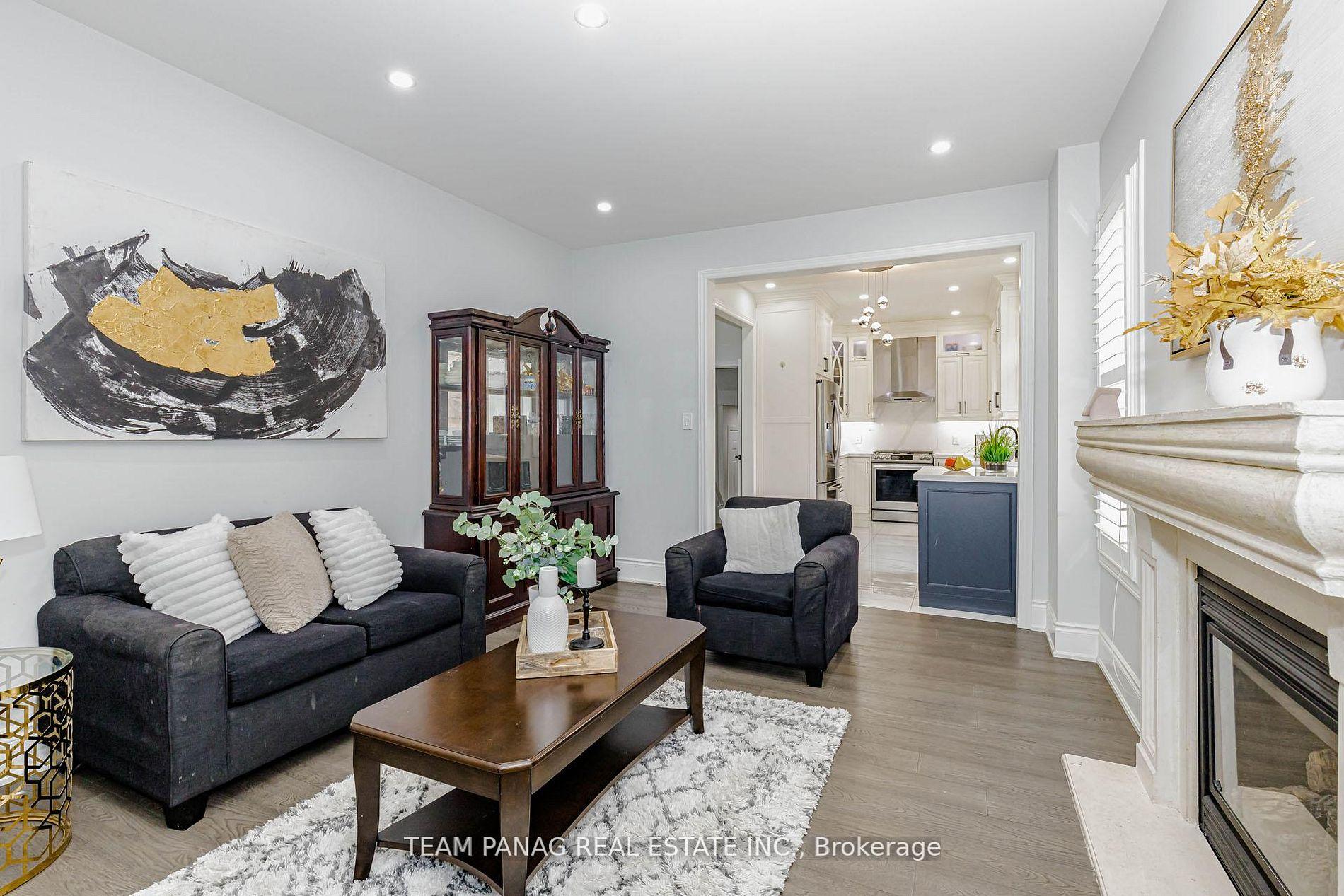 Photo 22 of 50 Blazing Star Drive, Brampton, Sandringham-Wellington — HOMEH