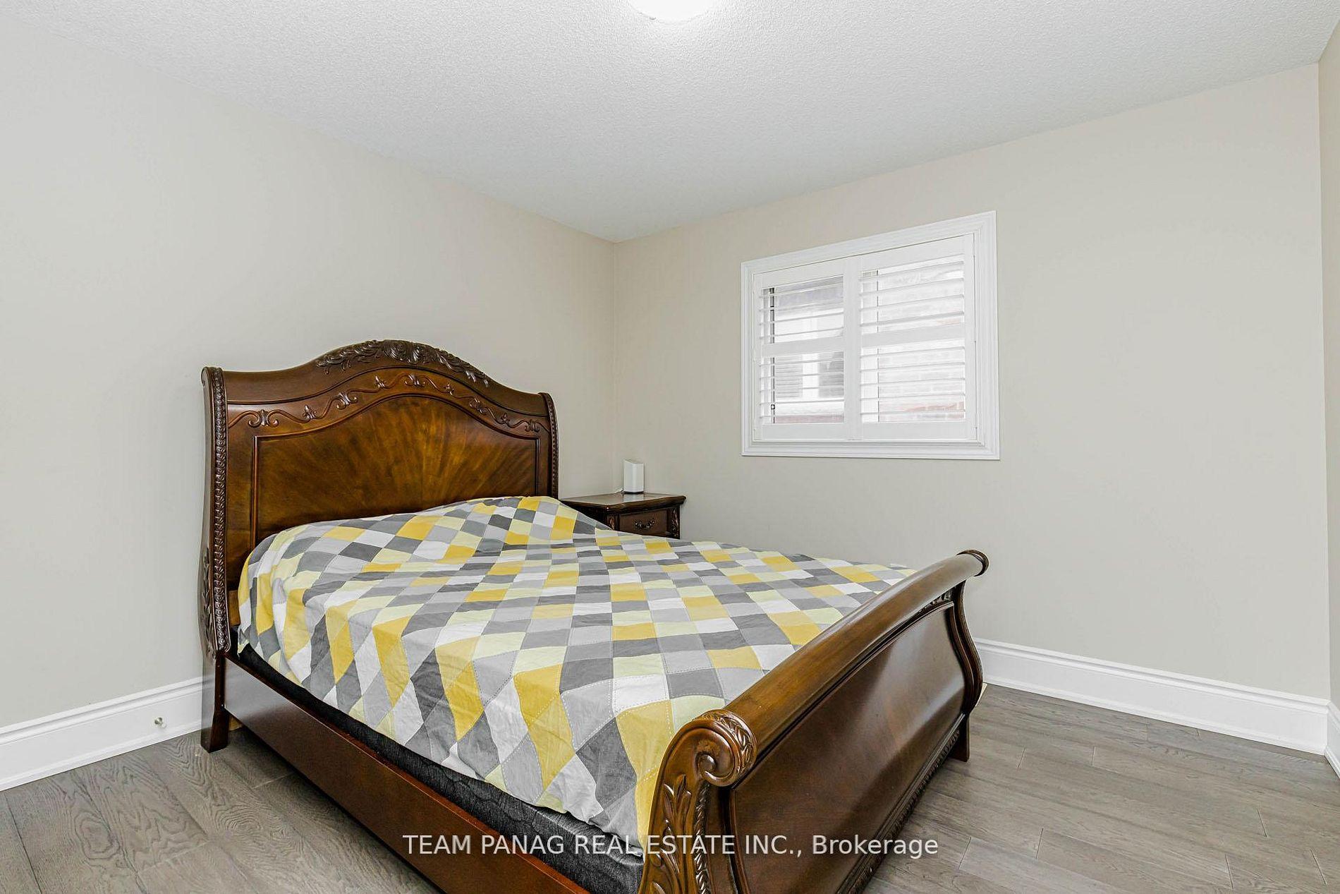 Photo 35 of 50 Blazing Star Drive, Brampton, Sandringham-Wellington — HOMEH