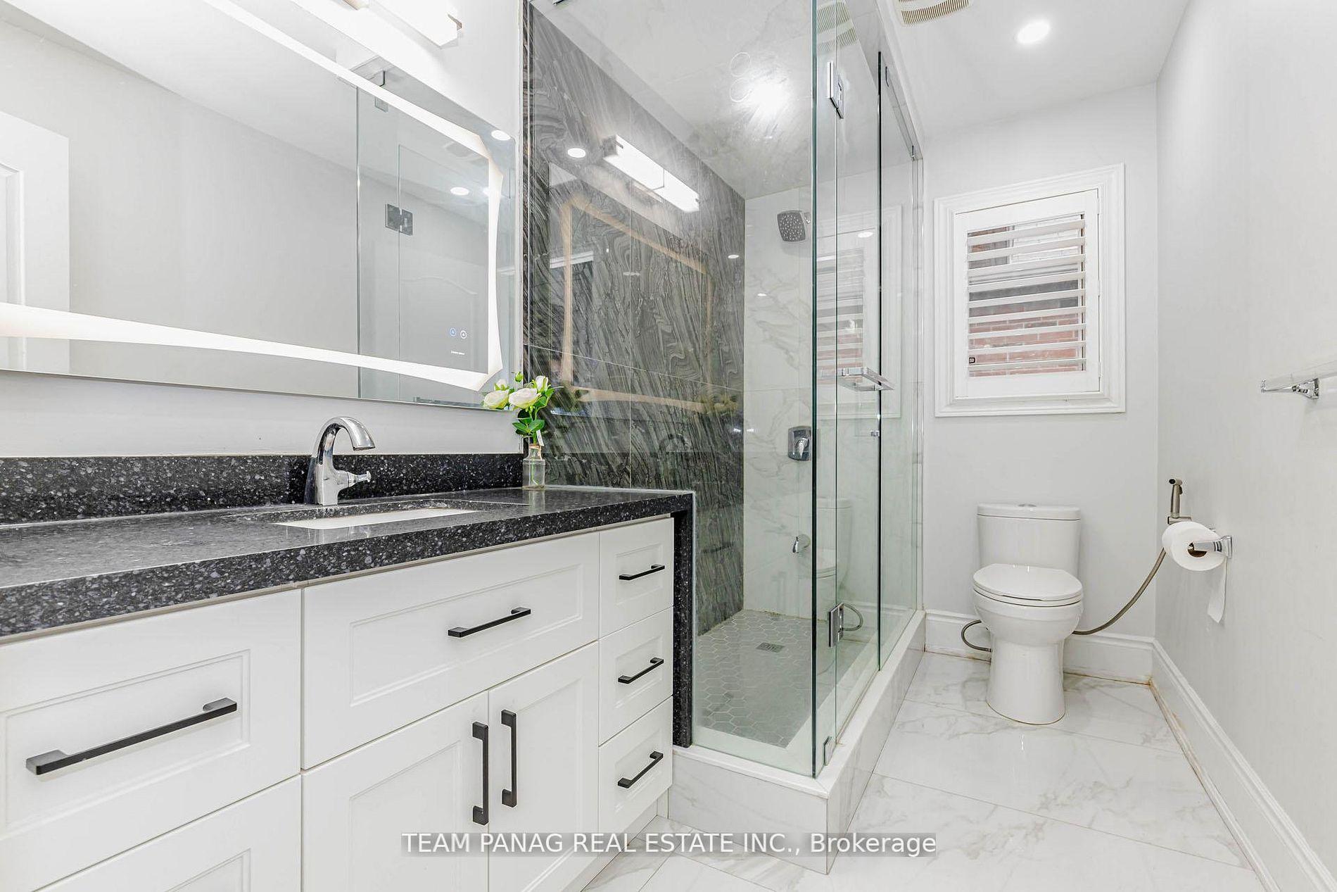 Photo 37 of 50 Blazing Star Drive, Brampton, Sandringham-Wellington — HOMEH