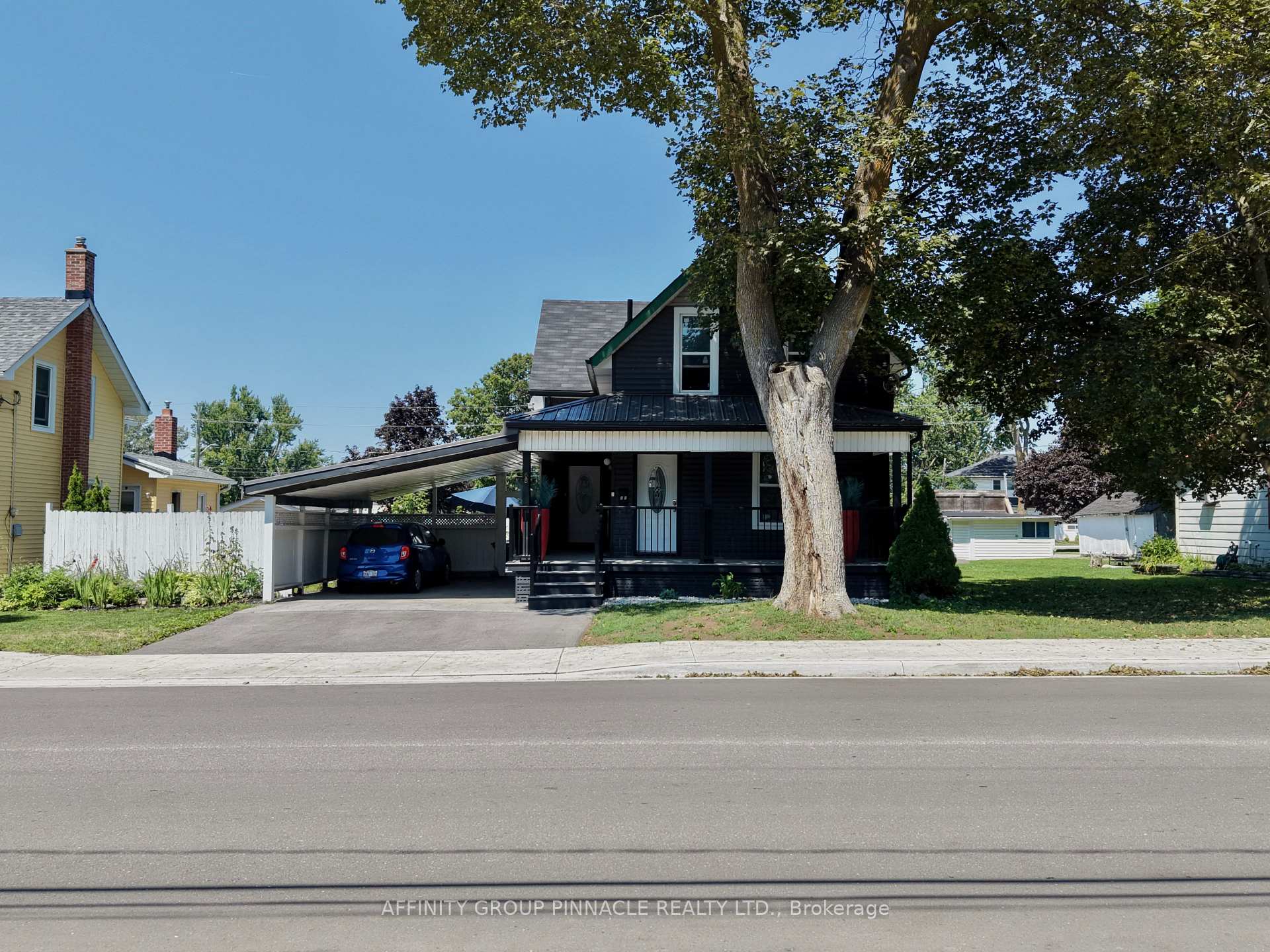 Photo 2 of 68 King Street, Kawartha Lakes, Lindsay — HOMEH