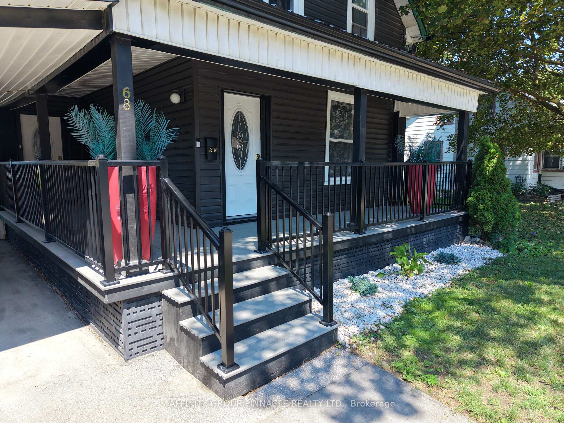 Photo 4 of 68 King Street, Kawartha Lakes, Lindsay — HOMEH