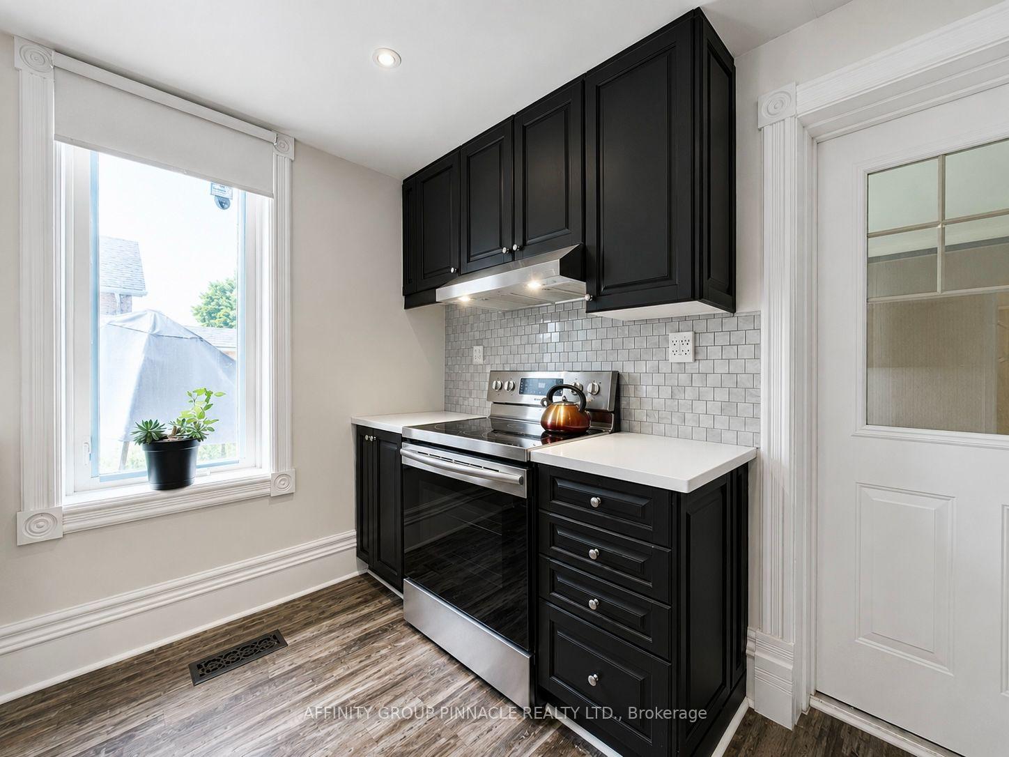 Photo 17 of 68 King Street, Kawartha Lakes, Lindsay — HOMEH