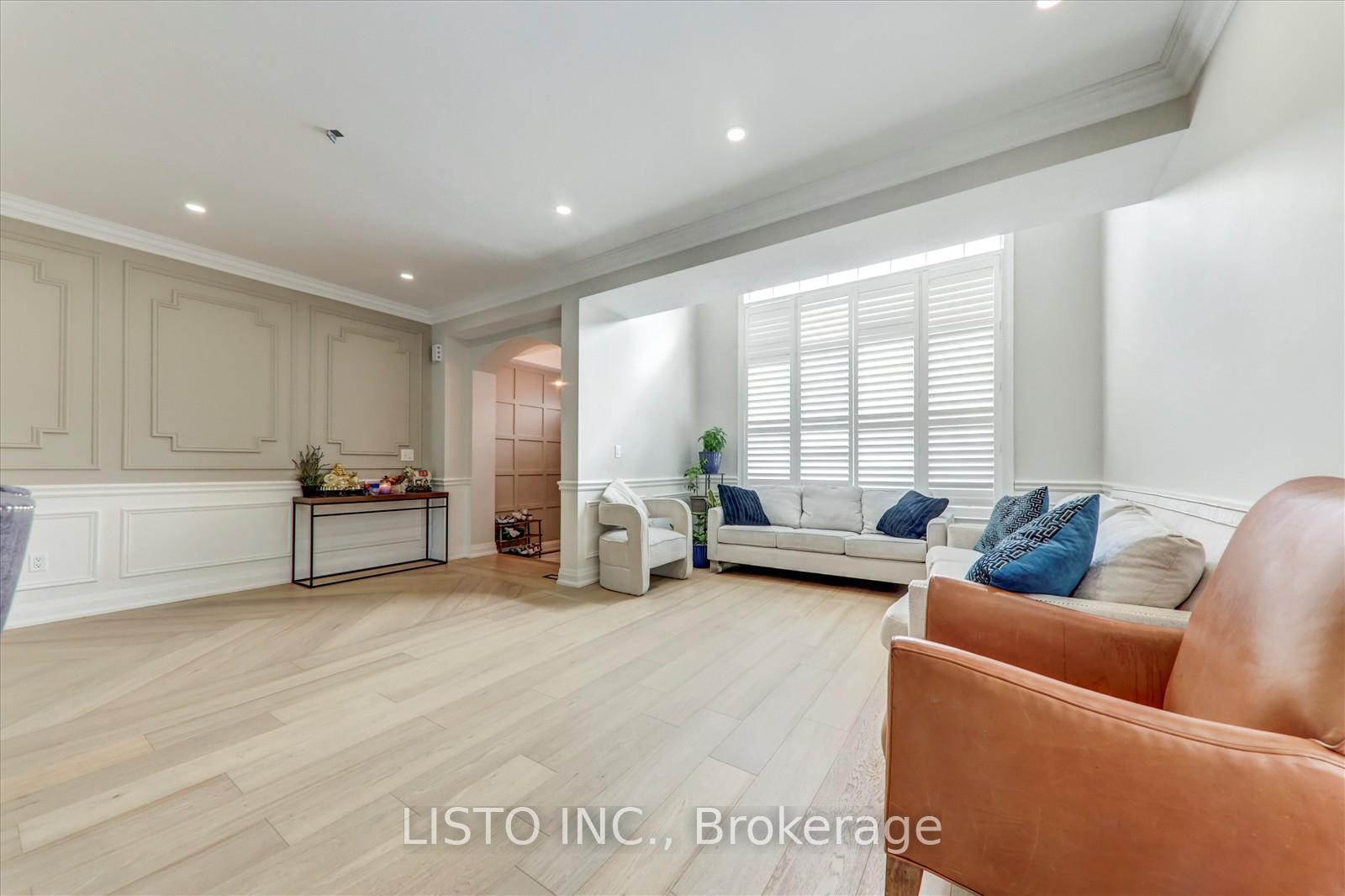 Photo 9 of 65 Warbler Circle, Scarborough, Rouge — HOMEH