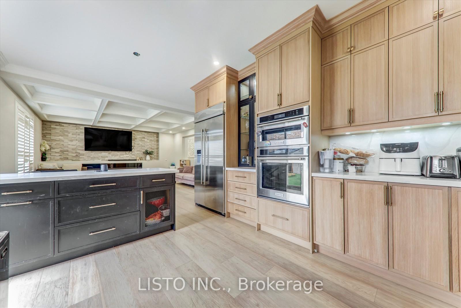Photo 19 of 65 Warbler Circle, Scarborough, Rouge — HOMEH