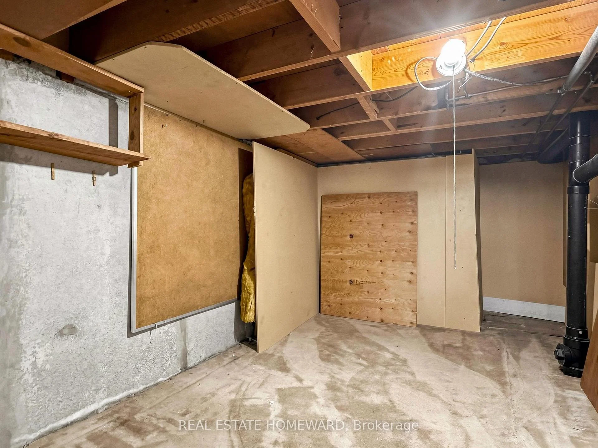 Photo 47 of Unit 10, 765 Oklahoma Drive, Pickering, West Shore — HOMEH