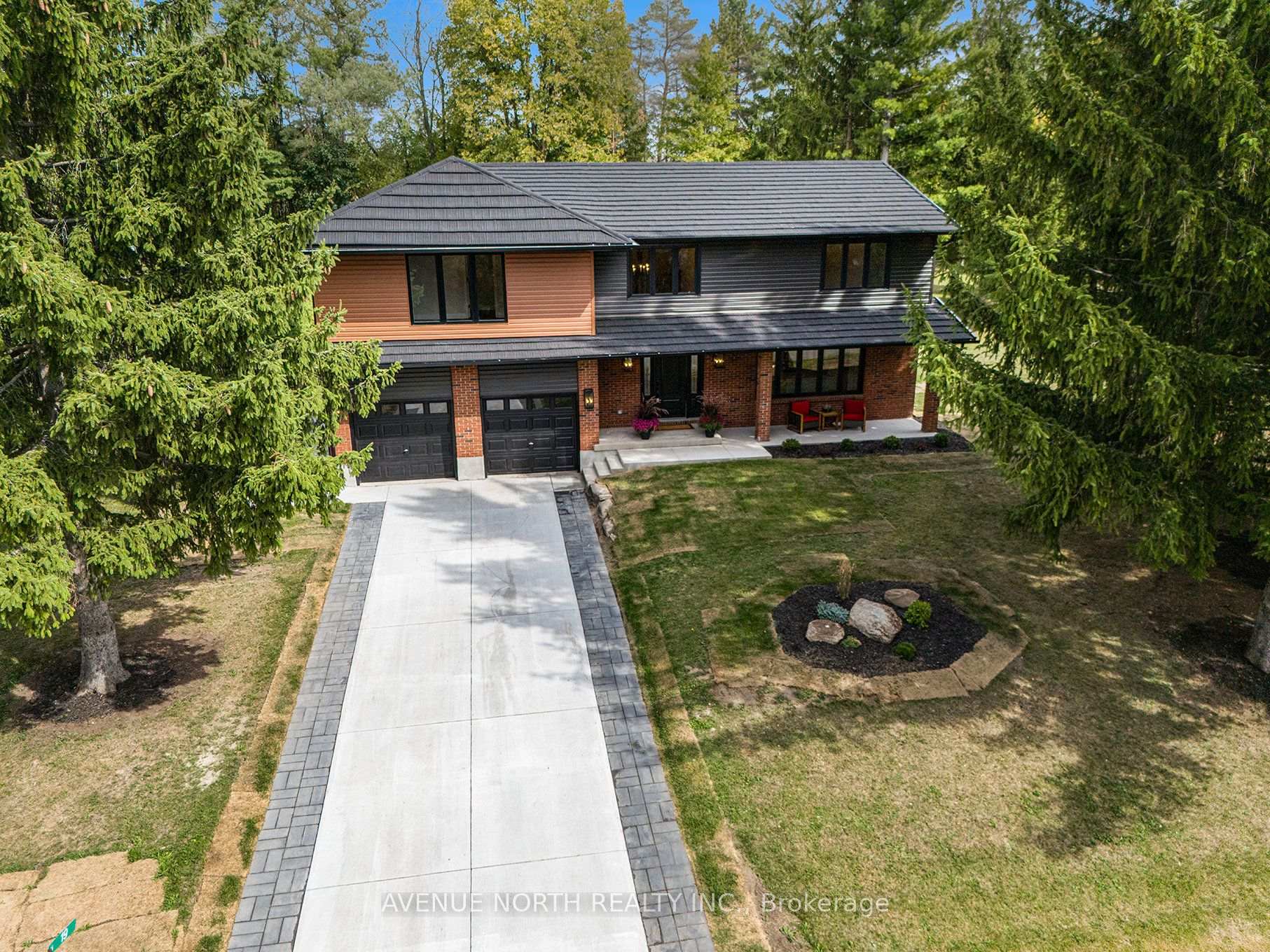 Photo 6 of 19 newland Drive E, Ottawa, Barrhaven - Hearts Desire — HOMEH