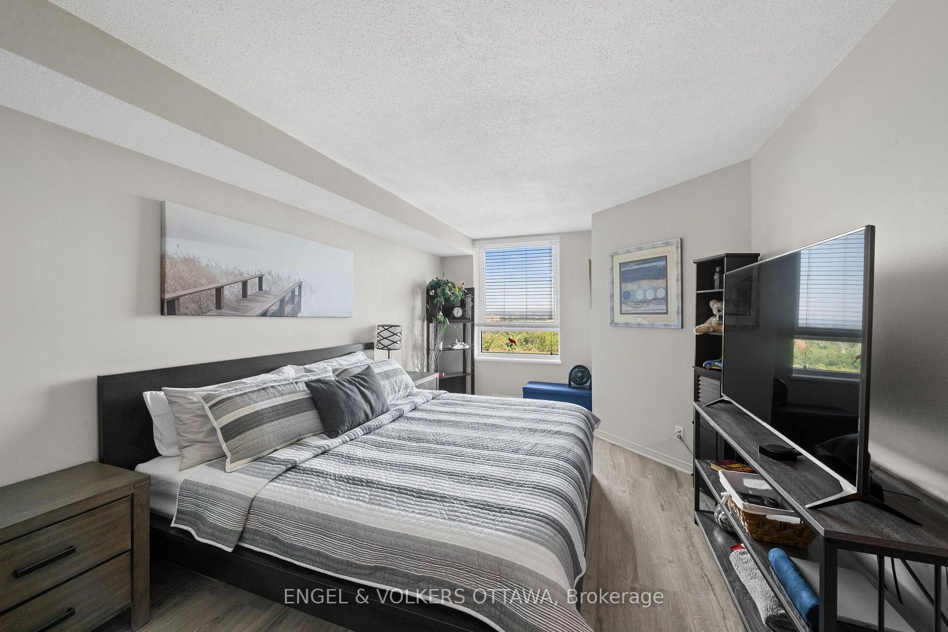 Photo 11 of Unit 1213, 80 Sandcastle Drive, Ottawa, Leslie Park — HOMEH