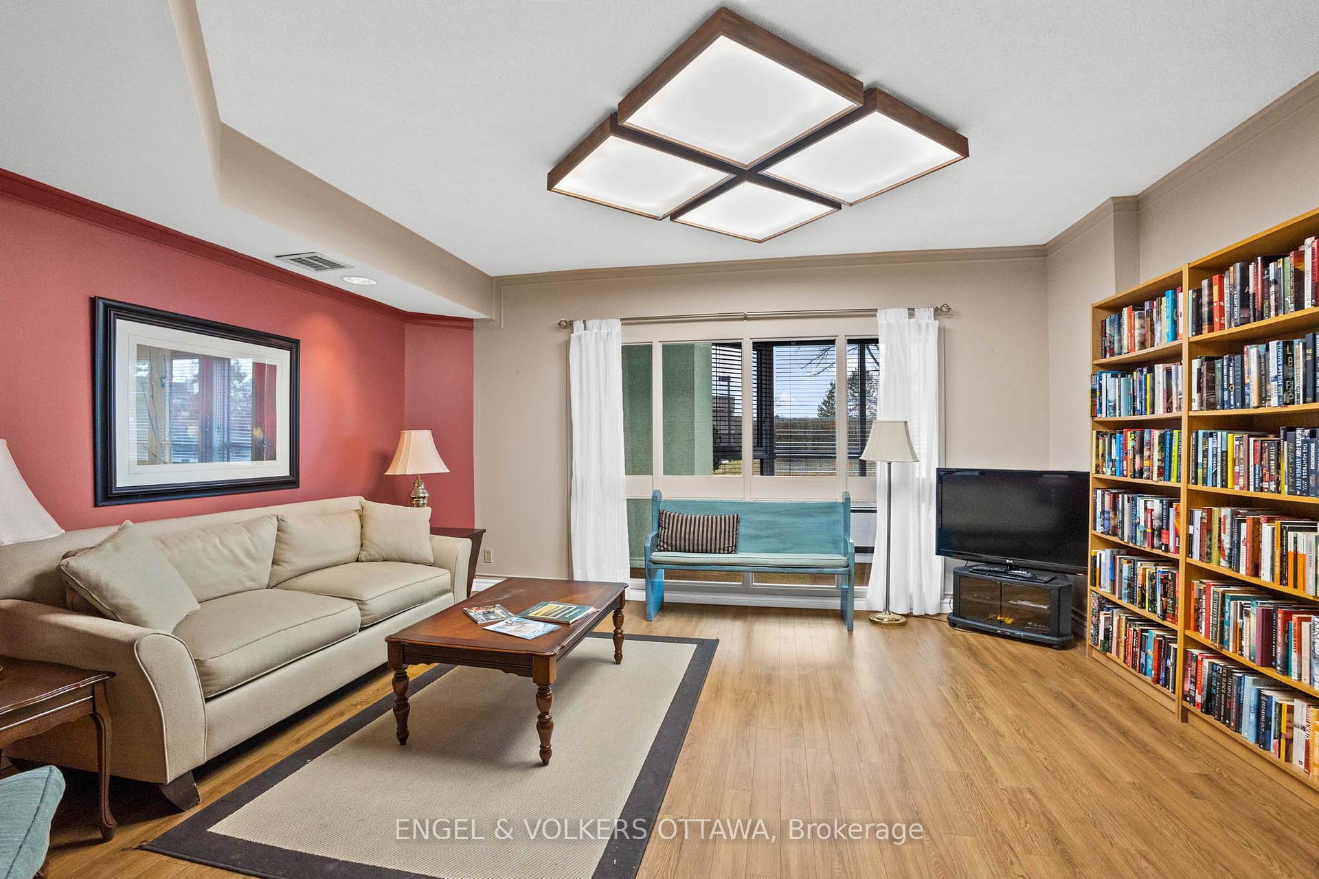 Photo 18 of Unit 1213, 80 Sandcastle Drive, Ottawa, Leslie Park — HOMEH