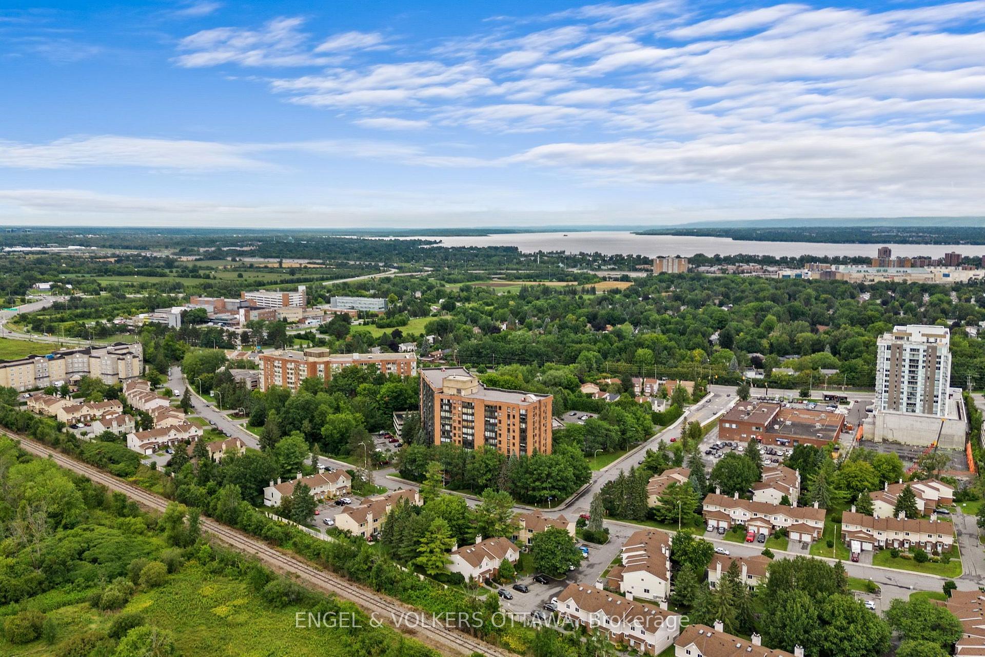 Photo 21 of Unit 1213, 80 Sandcastle Drive, Ottawa, Leslie Park — HOMEH