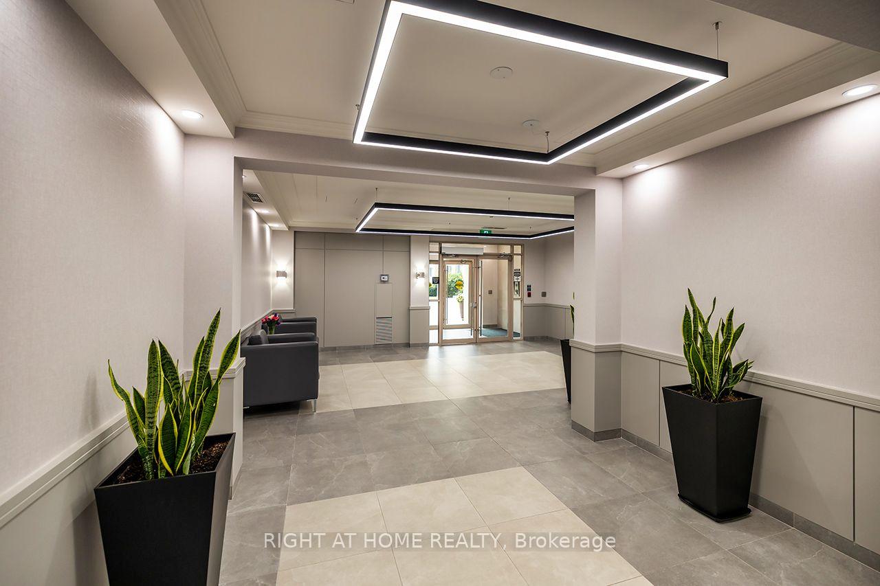 Photo 3 of Unit PH11, 3650 Kingston Road, Scarborough, Scarborough Village — HOMEH