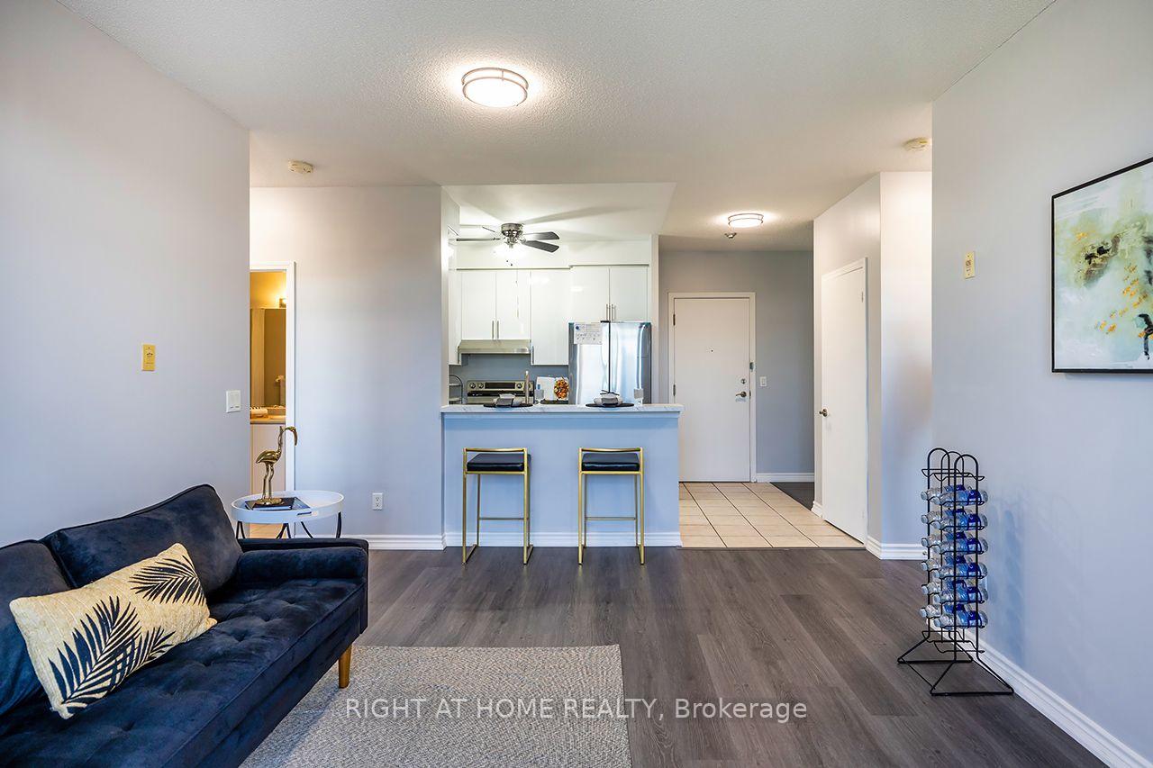 Photo 7 of Unit PH11, 3650 Kingston Road, Scarborough, Scarborough Village — HOMEH