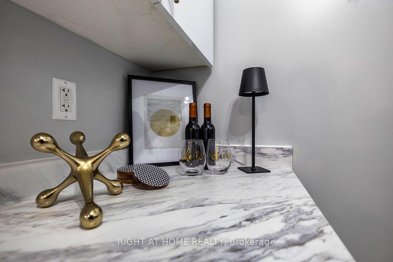 Photo 12 of Unit PH11, 3650 Kingston Road, Scarborough, Scarborough Village — HOMEH