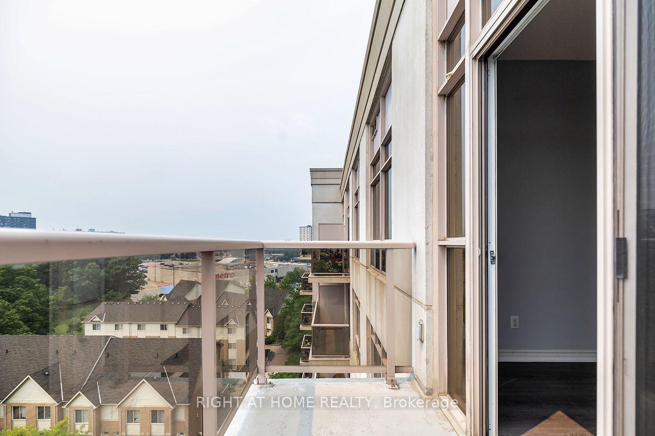 Photo 13 of Unit PH11, 3650 Kingston Road, Scarborough, Scarborough Village — HOMEH
