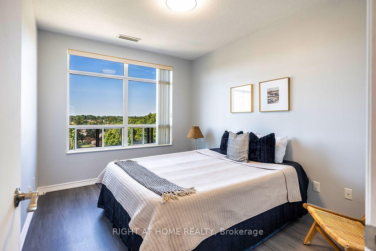 Photo 17 of Unit PH11, 3650 Kingston Road, Scarborough, Scarborough Village — HOMEH