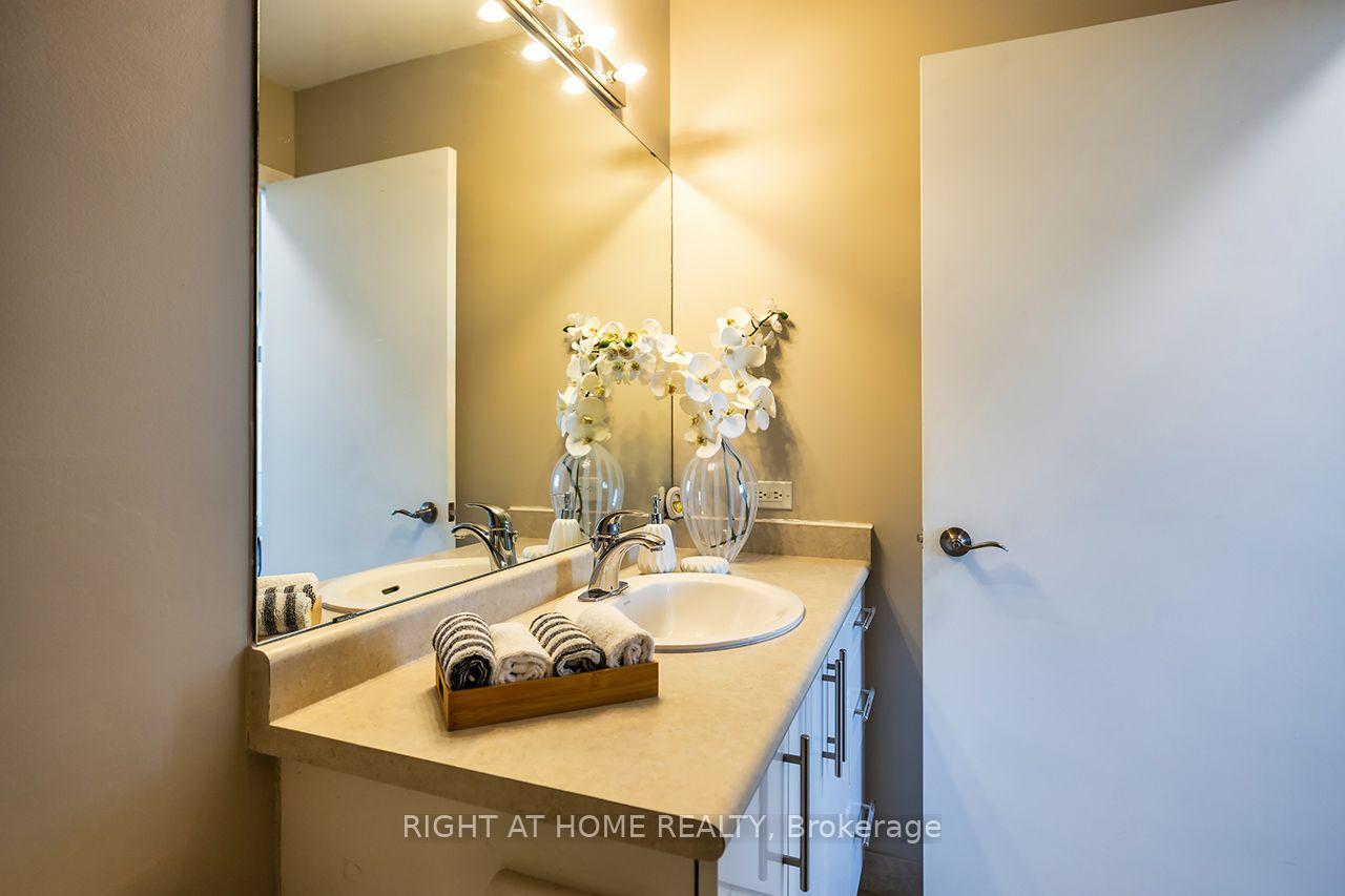 Photo 24 of Unit PH11, 3650 Kingston Road, Scarborough, Scarborough Village — HOMEH