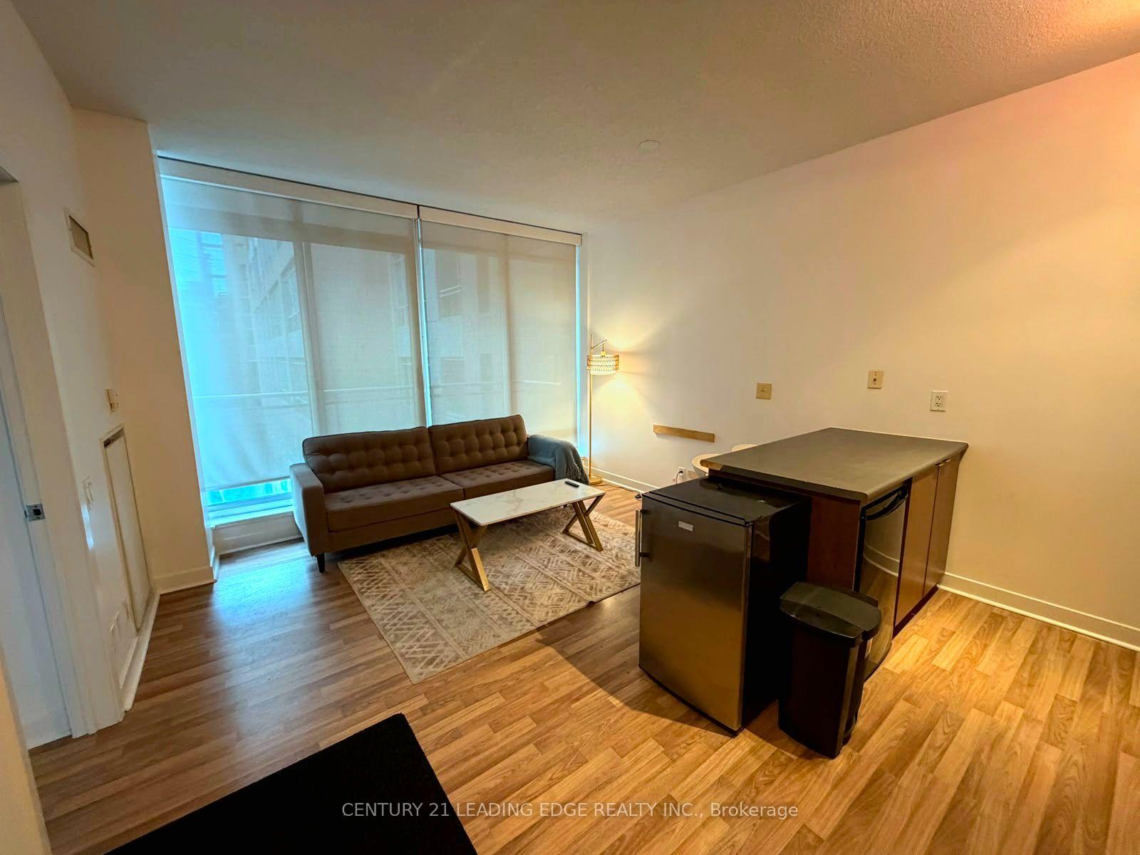 Photo 2 of Unit 2202, 8 Colborne Street, Toronto, Church-Yonge Corridor — HOMEH