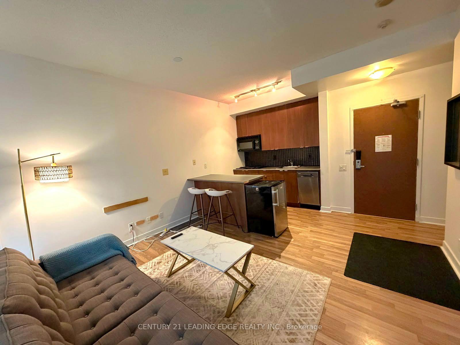 Photo 4 of Unit 2202, 8 Colborne Street, Toronto, Church-Yonge Corridor — HOMEH