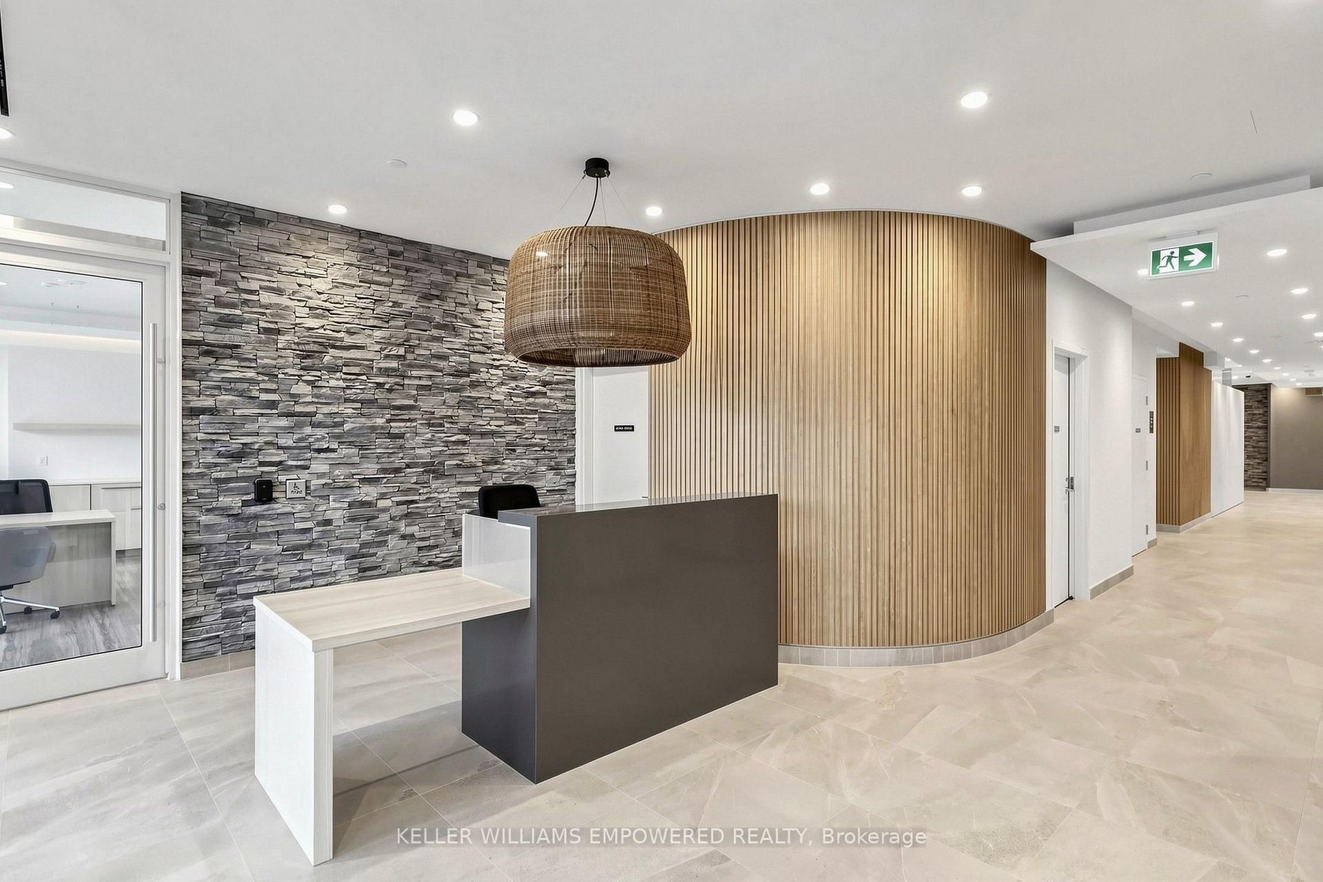 Photo 3 of Unit 803, 4365 Bloor Street W, Etobicoke, Markland Wood — HOMEH