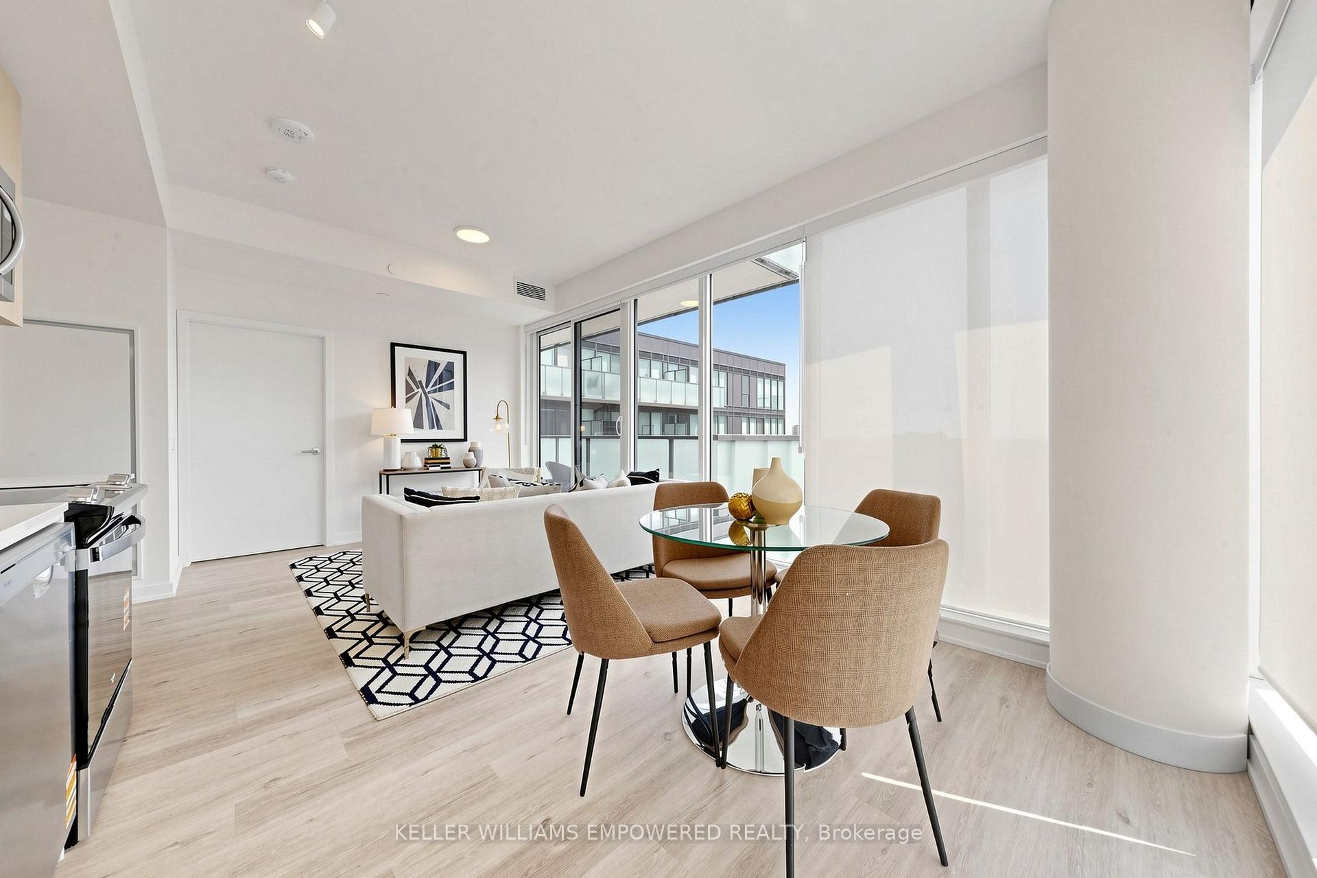 Photo 13 of Unit 803, 4365 Bloor Street W, Etobicoke, Markland Wood — HOMEH