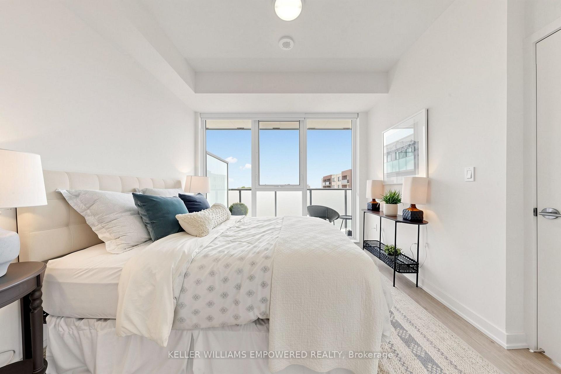 Photo 16 of Unit 803, 4365 Bloor Street W, Etobicoke, Markland Wood — HOMEH