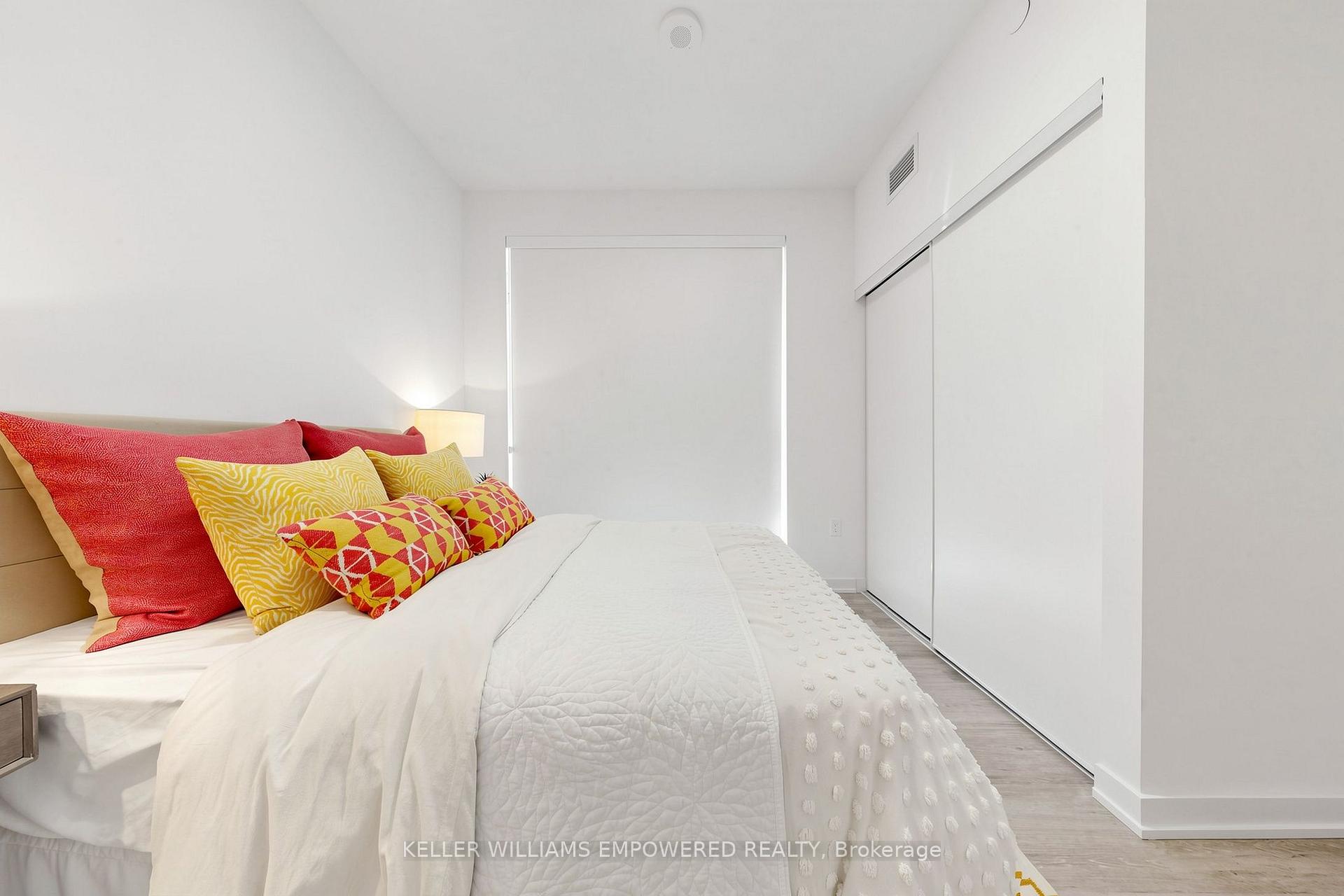 Photo 22 of Unit 803, 4365 Bloor Street W, Etobicoke, Markland Wood — HOMEH