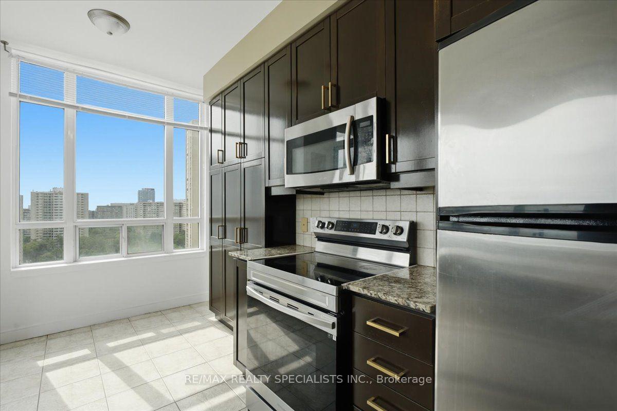 Photo 16 of Unit 1503, 70 Absolute Avenue, Mississauga, City Centre — HOMEH