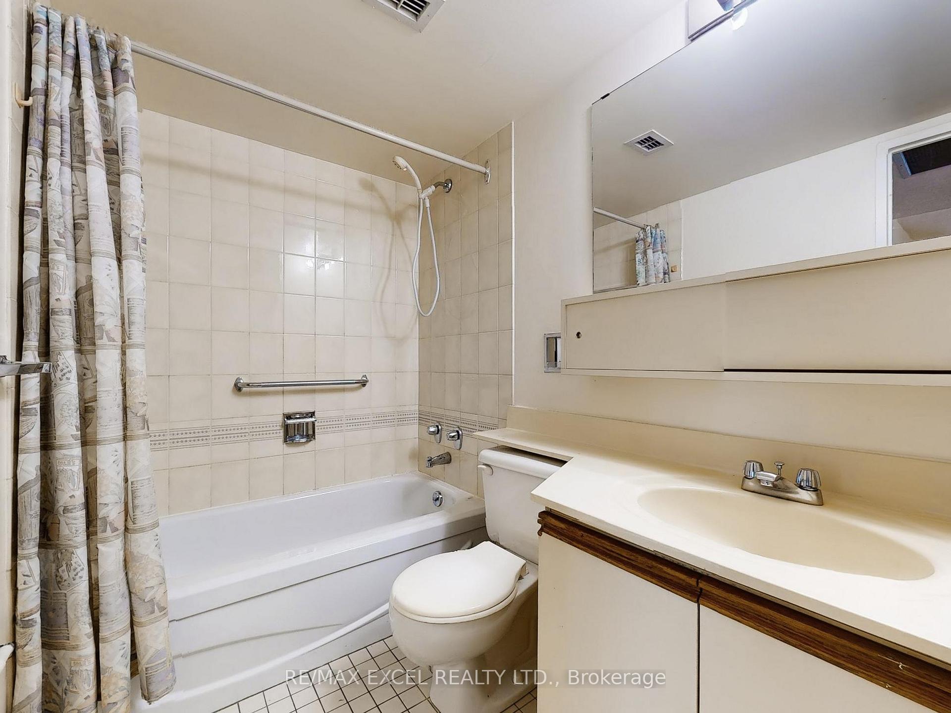 Photo 19 of Unit 406, 188 Spadina Avenue, Toronto, Kensington-Chinatown — HOMEH