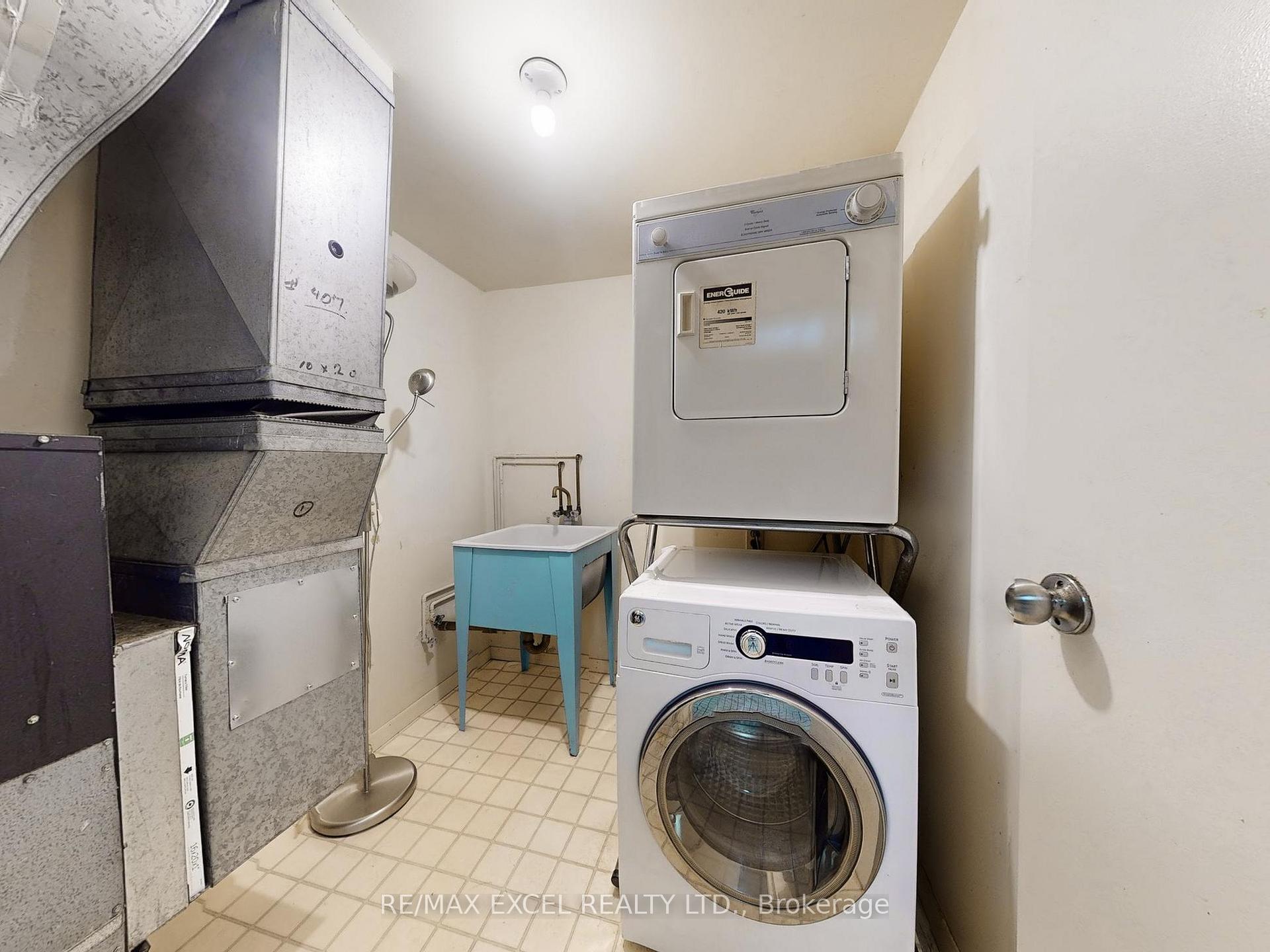 Photo 21 of Unit 406, 188 Spadina Avenue, Toronto, Kensington-Chinatown — HOMEH