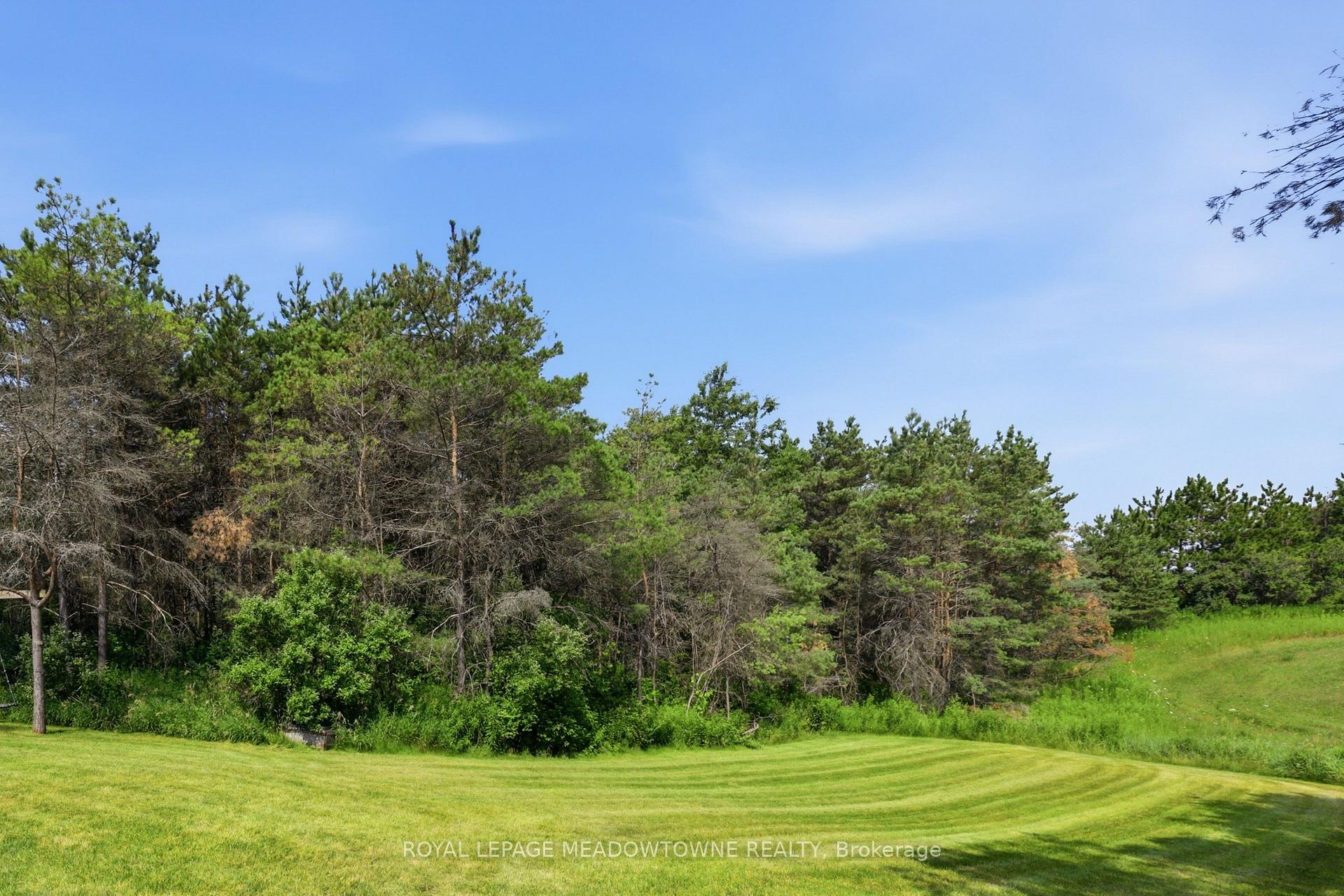 Photo 45 of 20 Buckstown Trail, Caledon, Palgrave — HOMEH